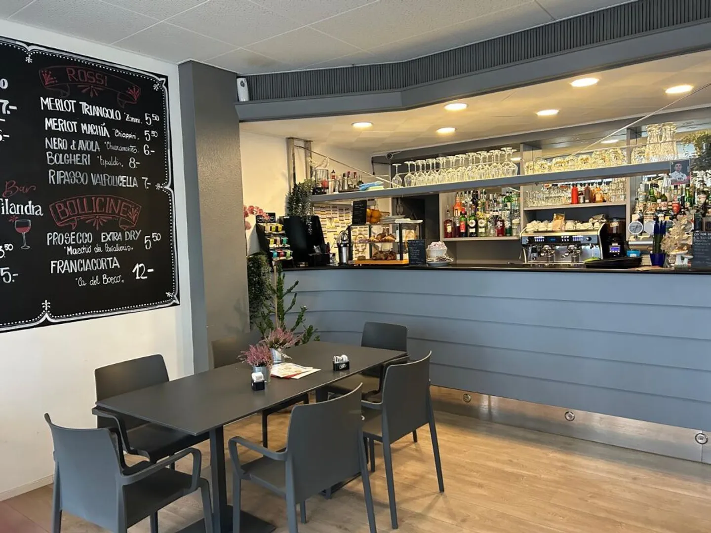 Opportunità Snack-Bar a Brissago - Foto 1 di 6