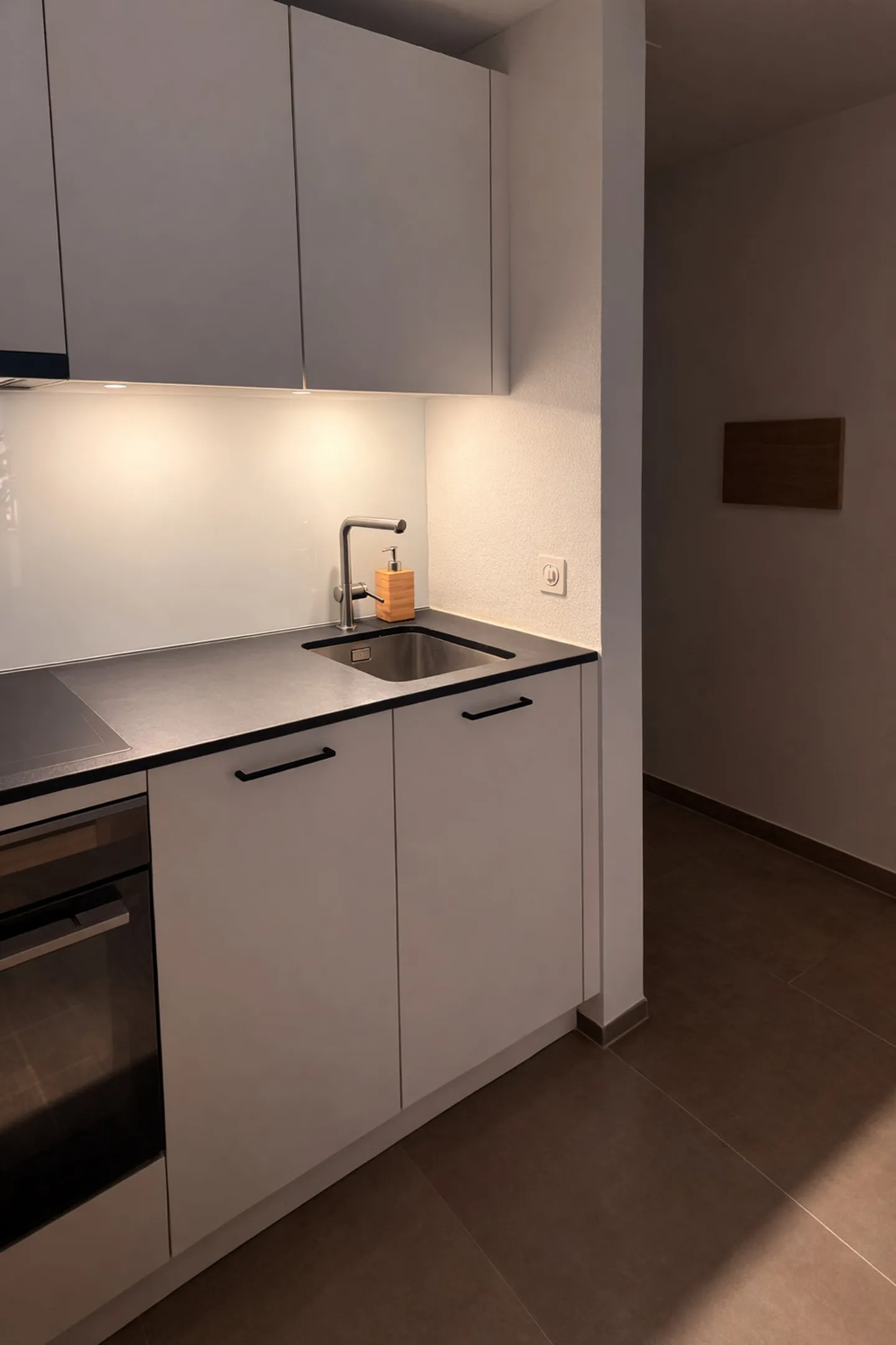 1½ ROOM APARTMENT IN LYSS (BE), FURNISHED, TEMPORARY - Photo 5 of 10