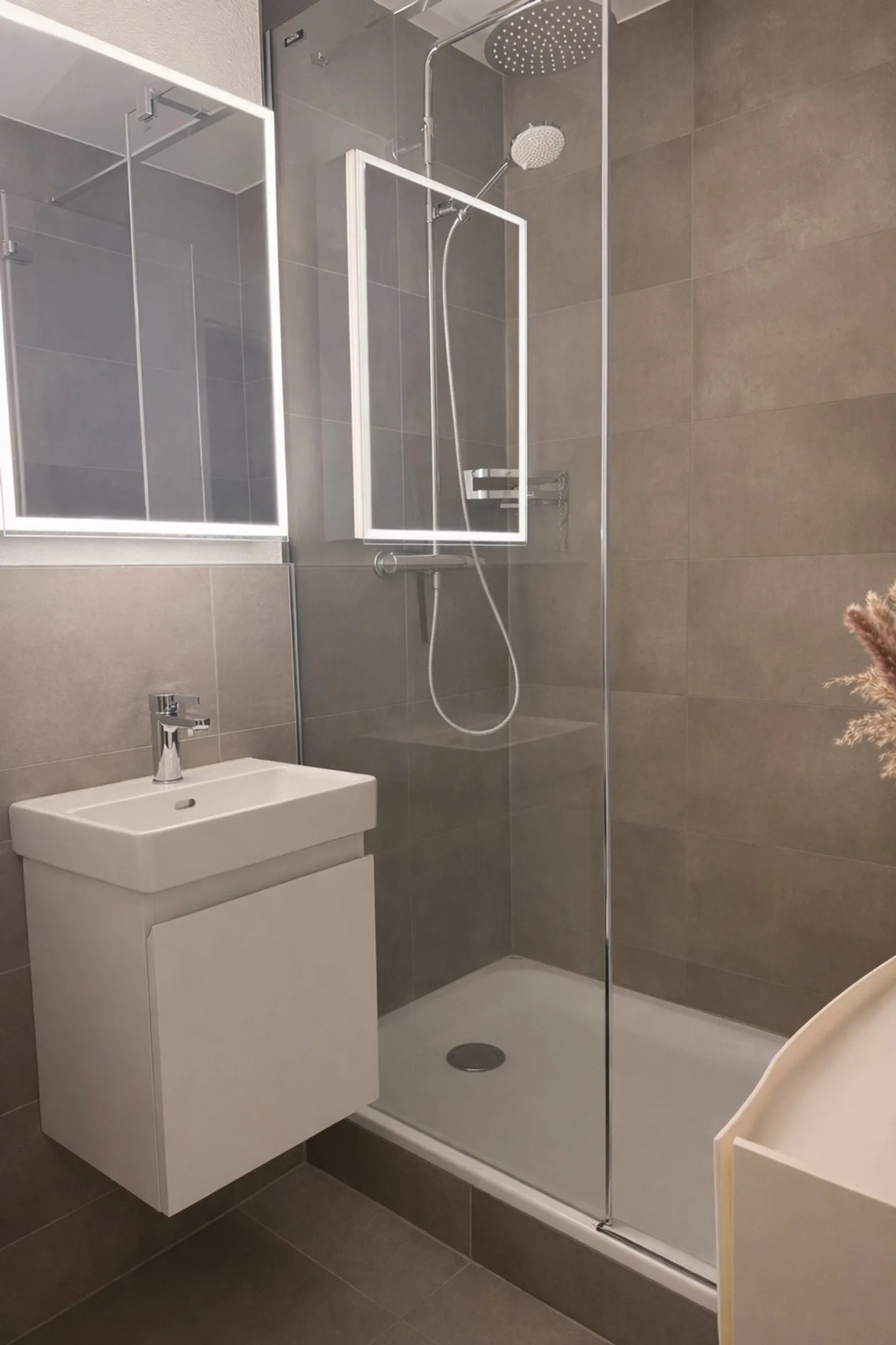 1½ ROOM APARTMENT IN LYSS (BE), FURNISHED, TEMPORARY - Photo 9 of 10