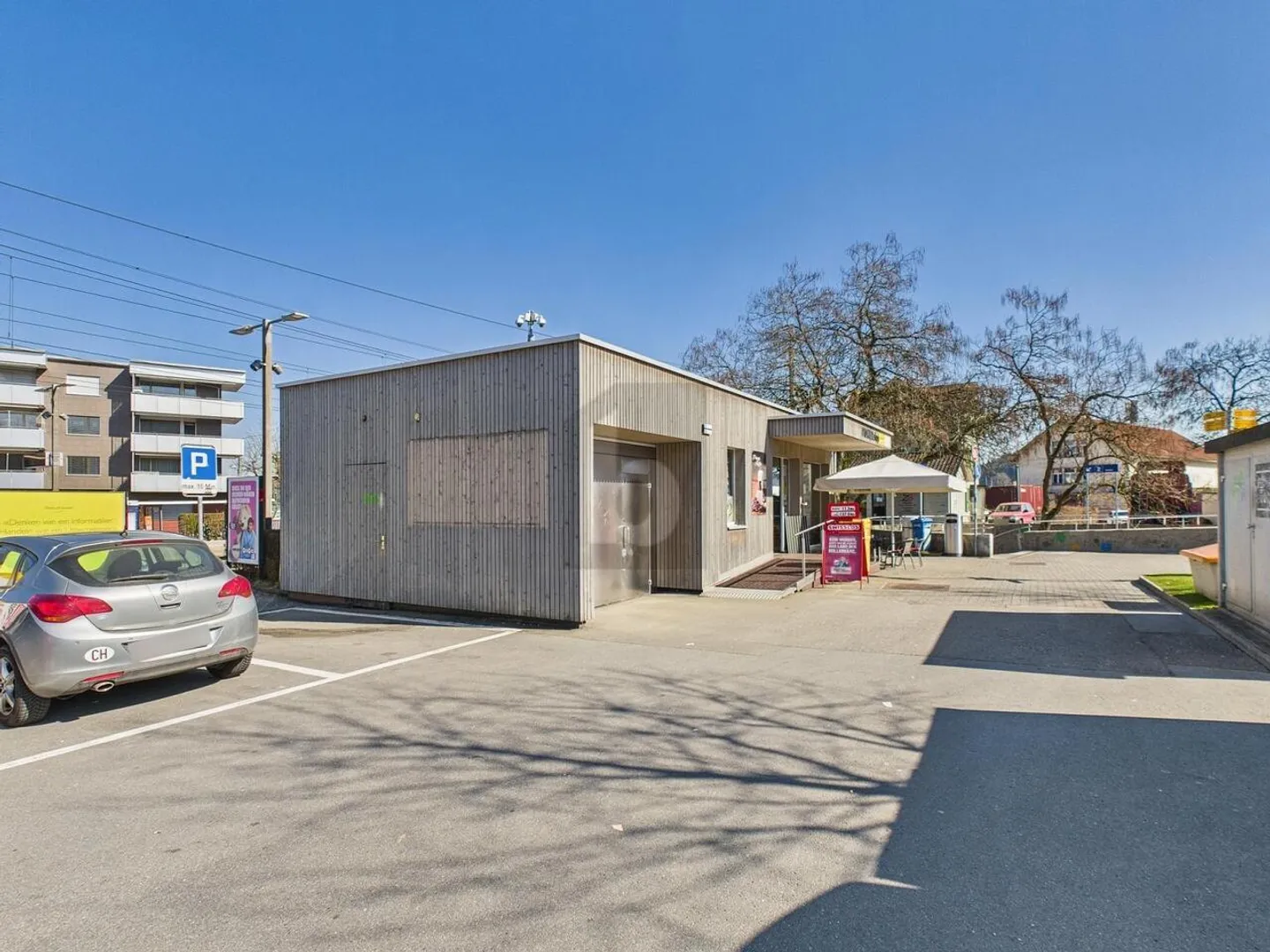 OTTIMA OCCASIONE CON ALTO FLUSSO DI CLIENTI - Foto 1 di 6