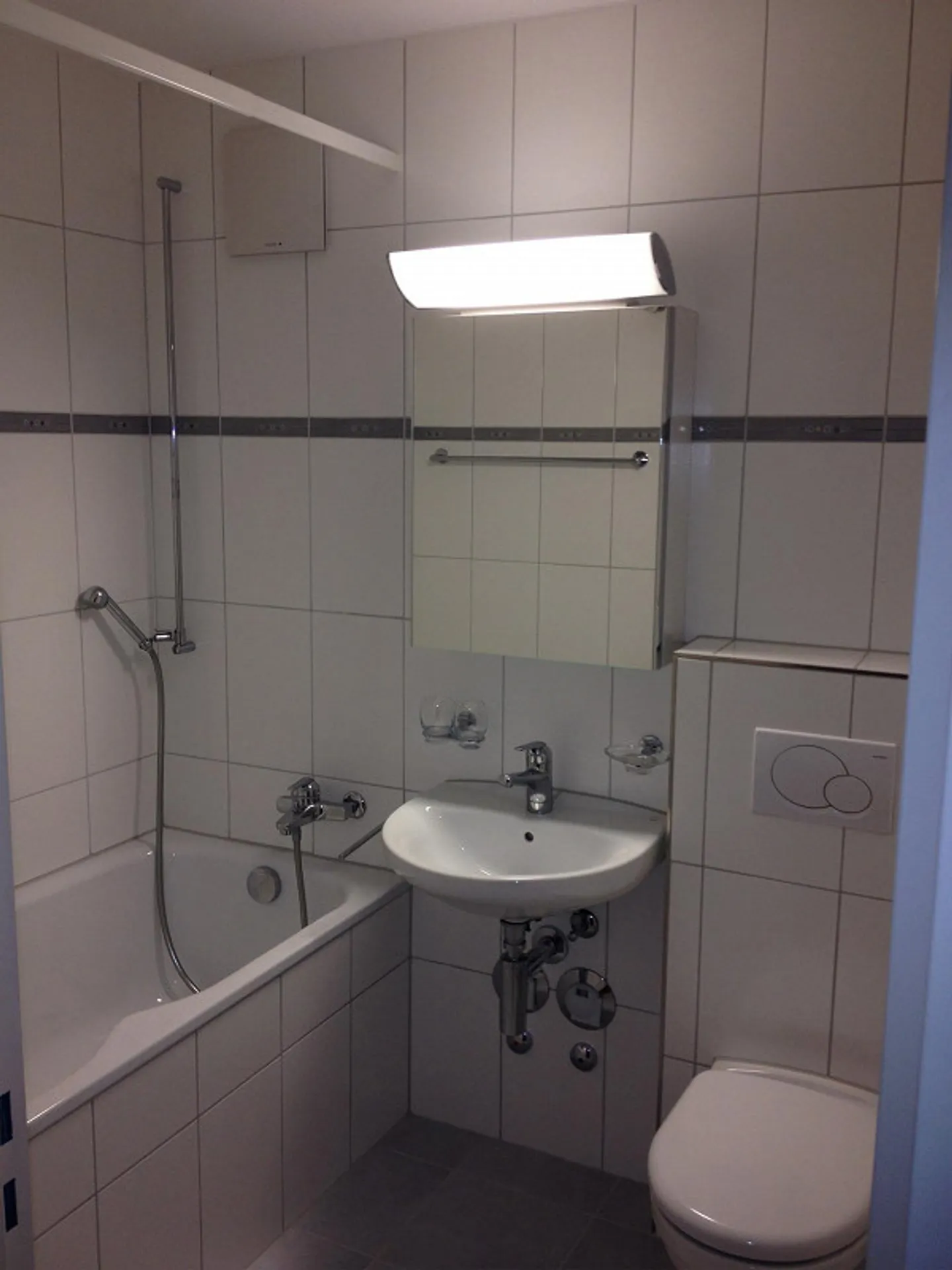 Helle 3½-Zimmer-Wohnung in Baden - Foto 5 von 9