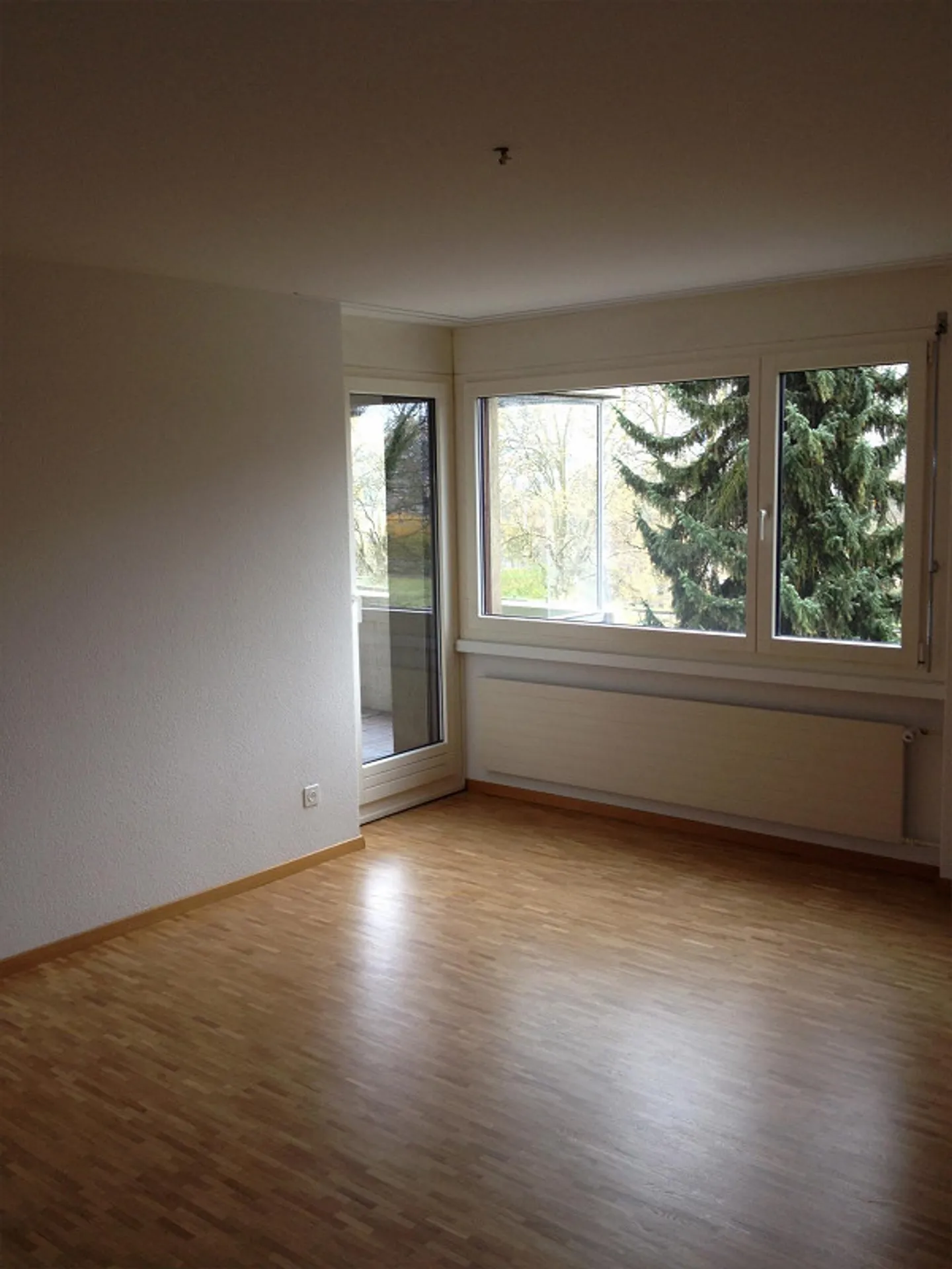 Helle 3½-Zimmer-Wohnung in Baden - Foto 6 von 9