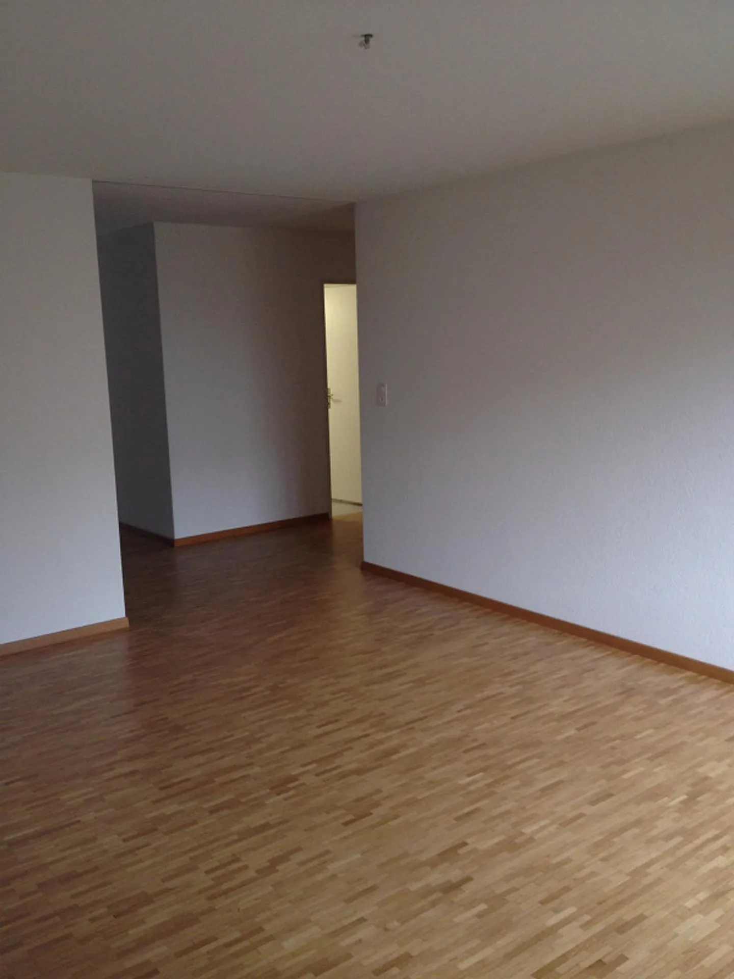 Helle 3½-Zimmer-Wohnung in Baden - Foto 7 von 9