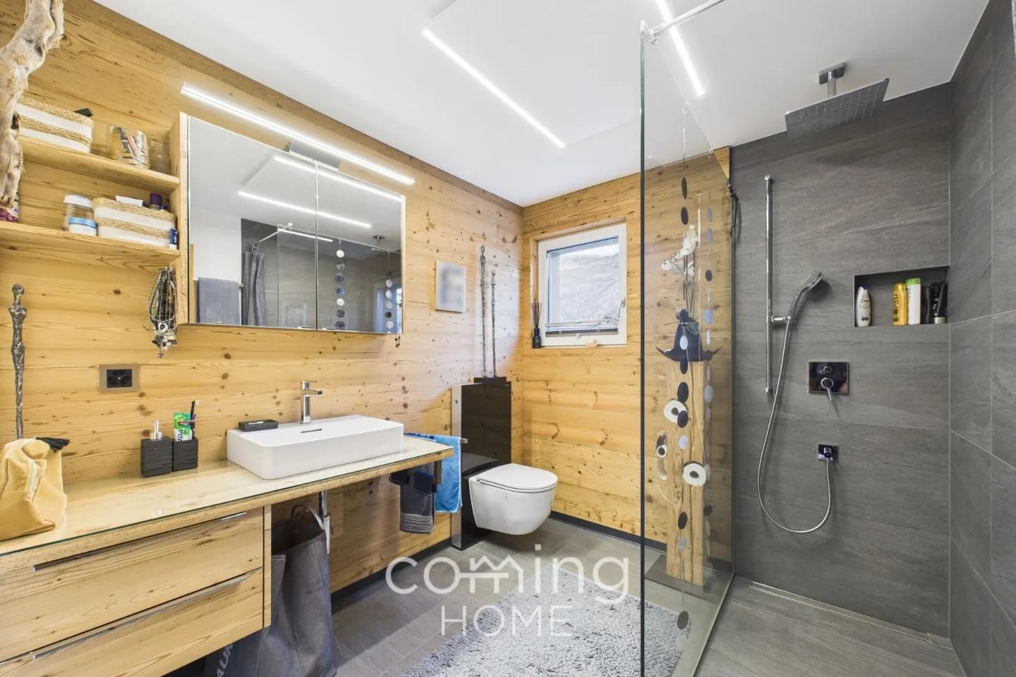 Maison multifamiliale avec trois appartements modernisés - Bien d'investissement Turtmann - Photo 9 sur 13