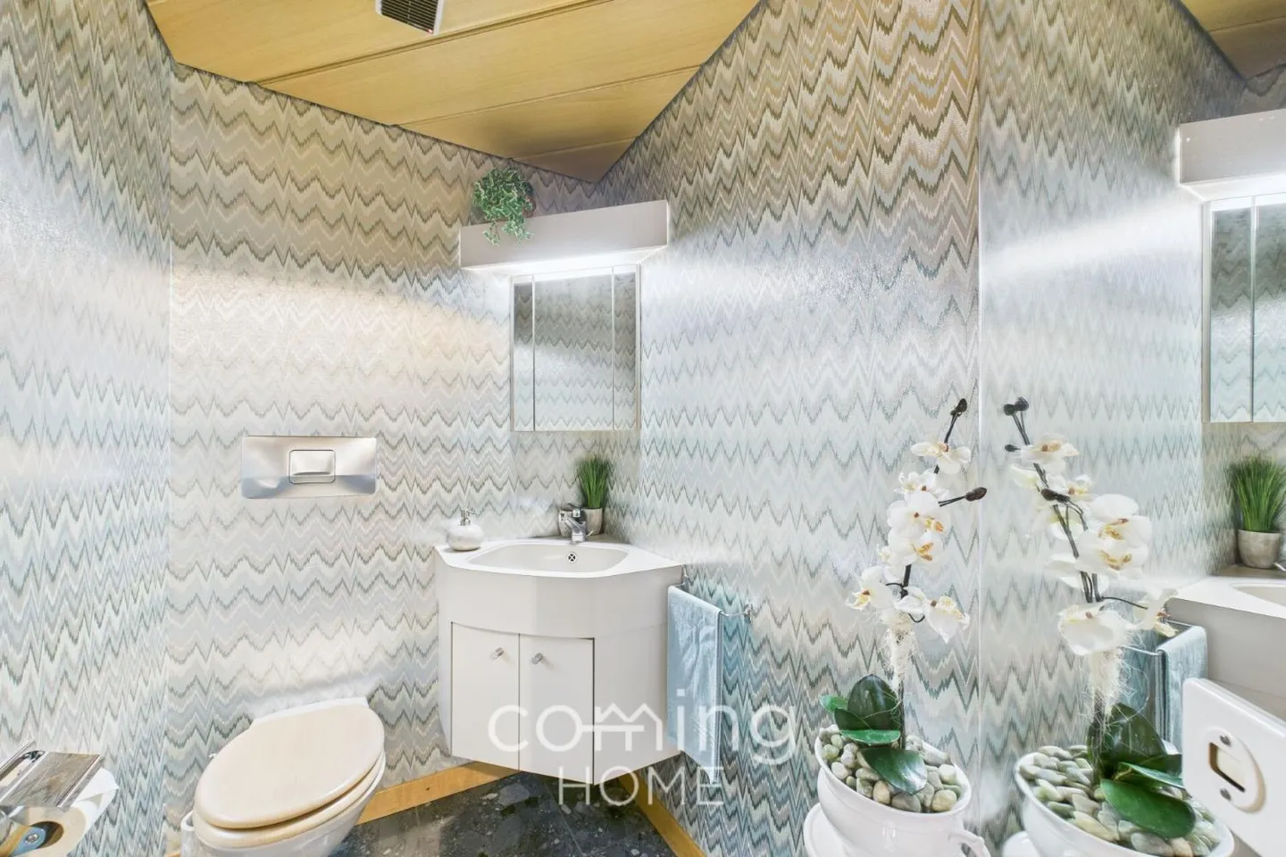 Maison multifamiliale avec trois appartements modernisés - Bien d'investissement Turtmann - Photo 10 sur 13