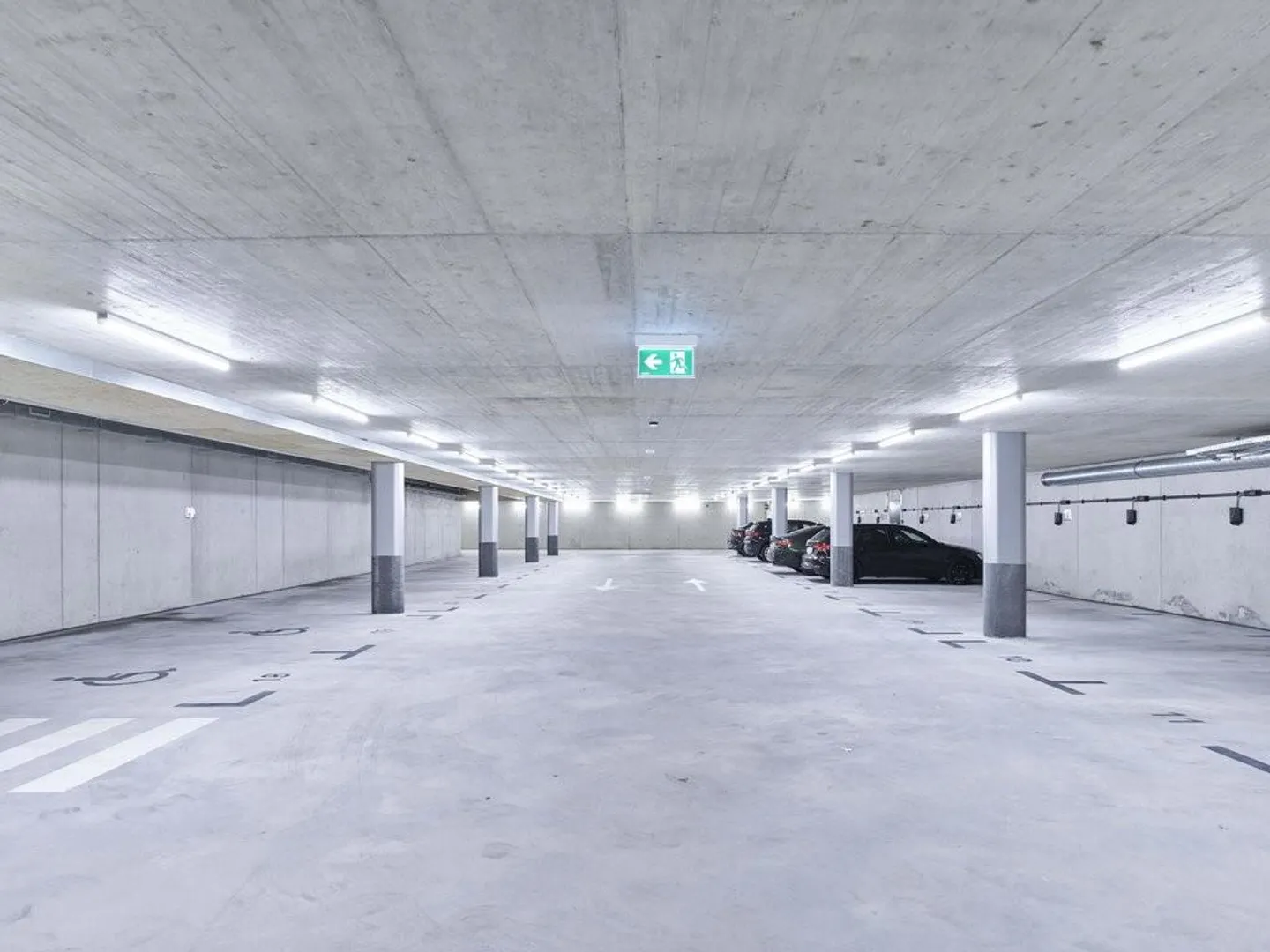 Oasis de bien-être : Emménagez dans un appartement moderne de 3,5 pièces dans un emplacement privilégié - Photo 8 sur 9