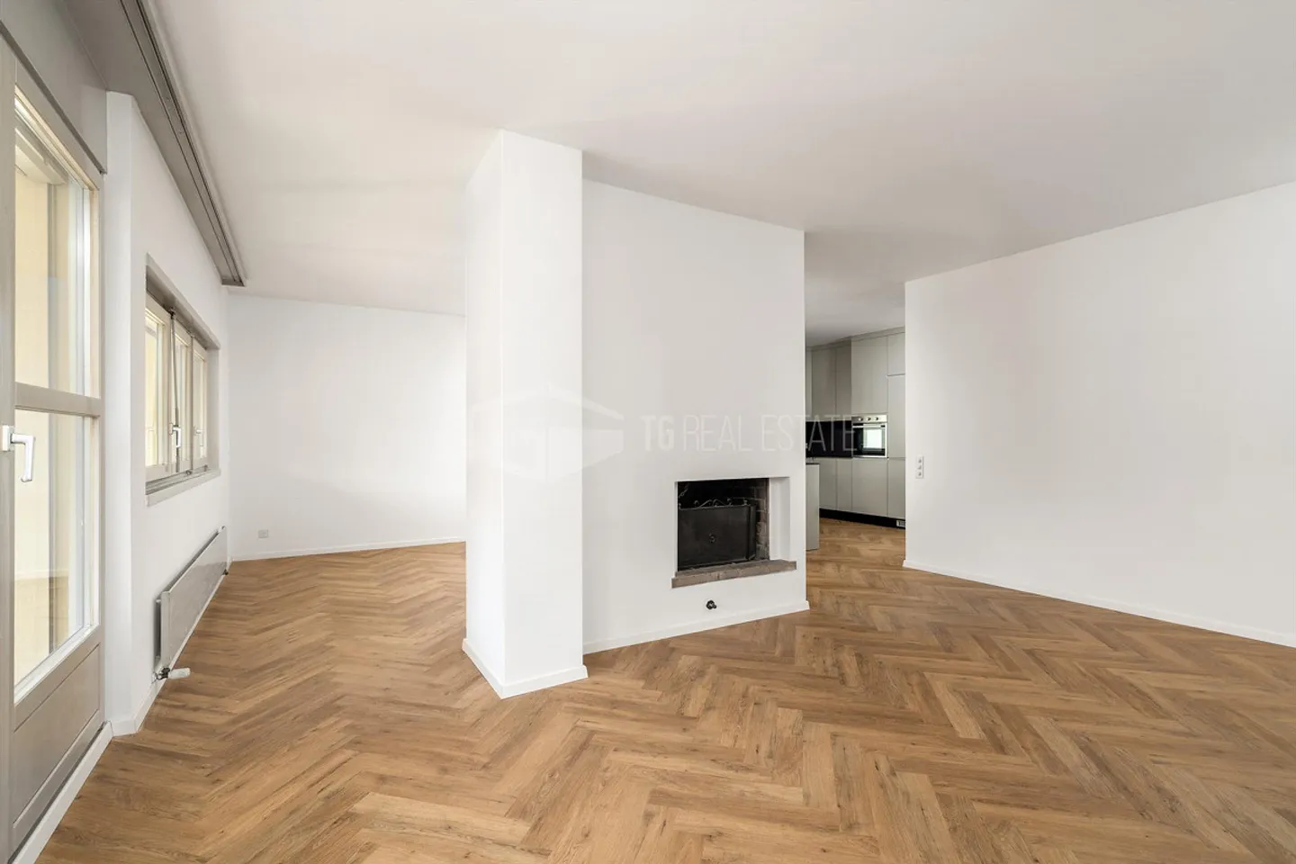 COZY 5.5-ROOM APARTMENT, IDEAL FOR FAMILIES - Photo 1 of 13