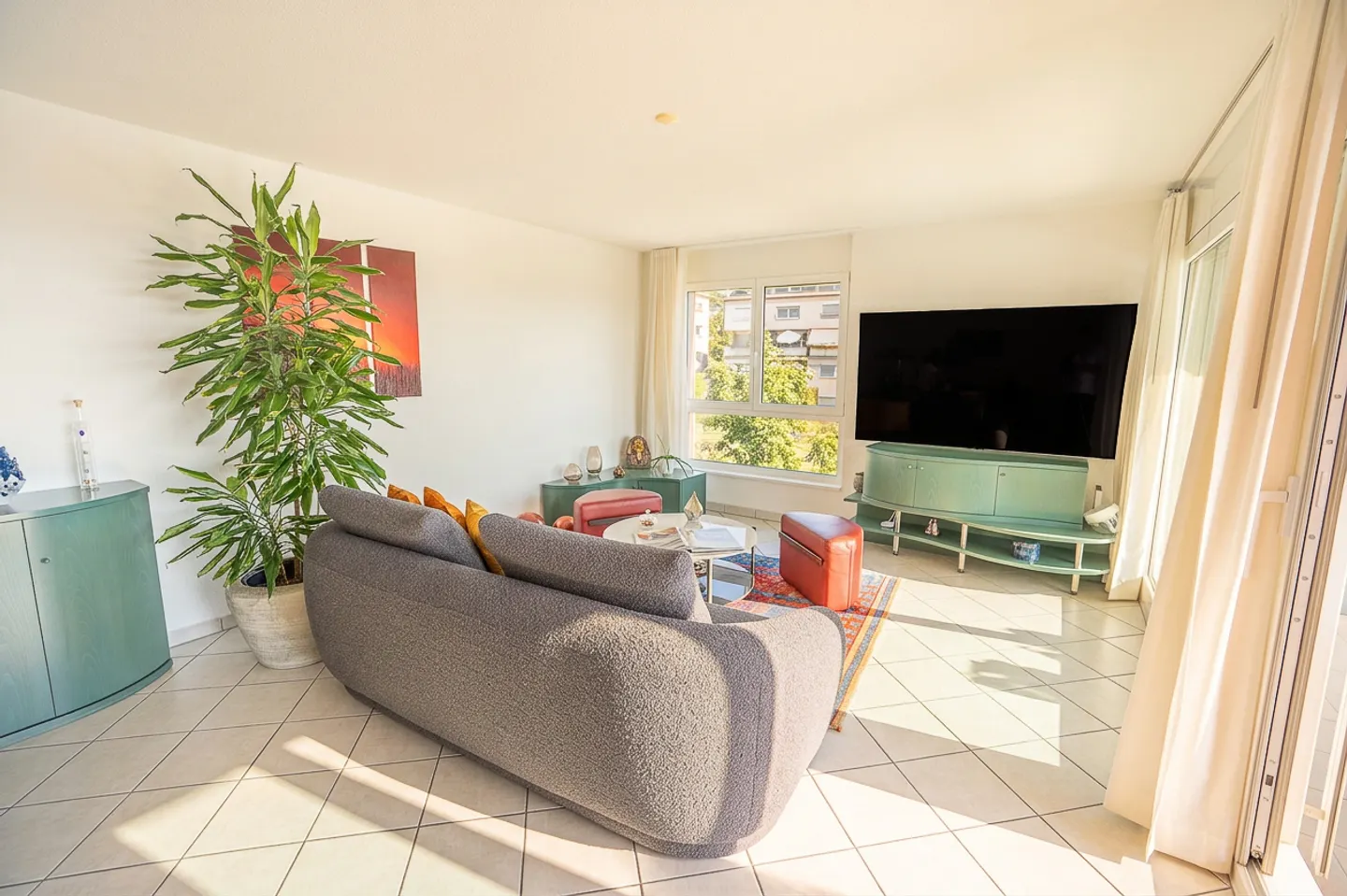 Appartement Charmant avec Vue sur le Lac - Photo 10 sur 11