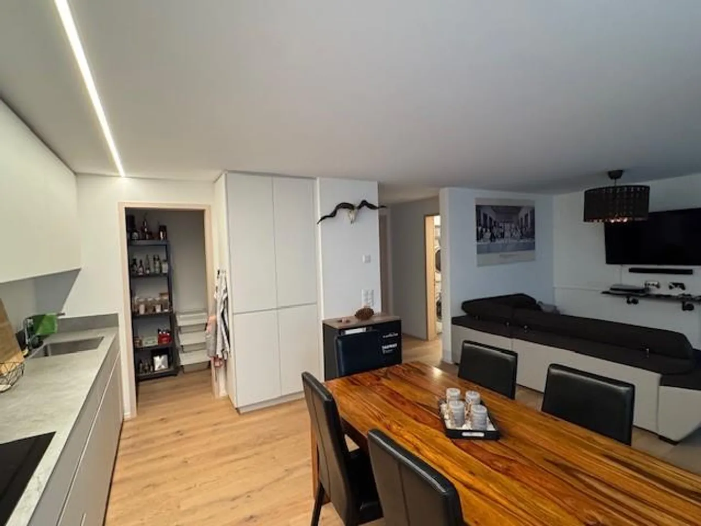 2.5 Zimmerwohnung mit Sitzplatz - Foto 2 von 12