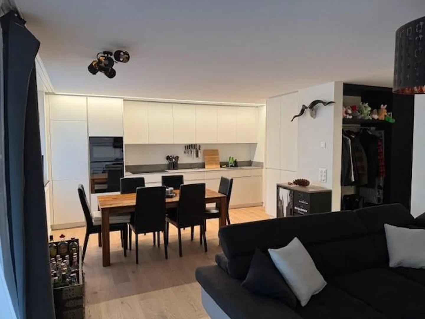 2.5 Zimmerwohnung mit Sitzplatz - Foto 3 von 12