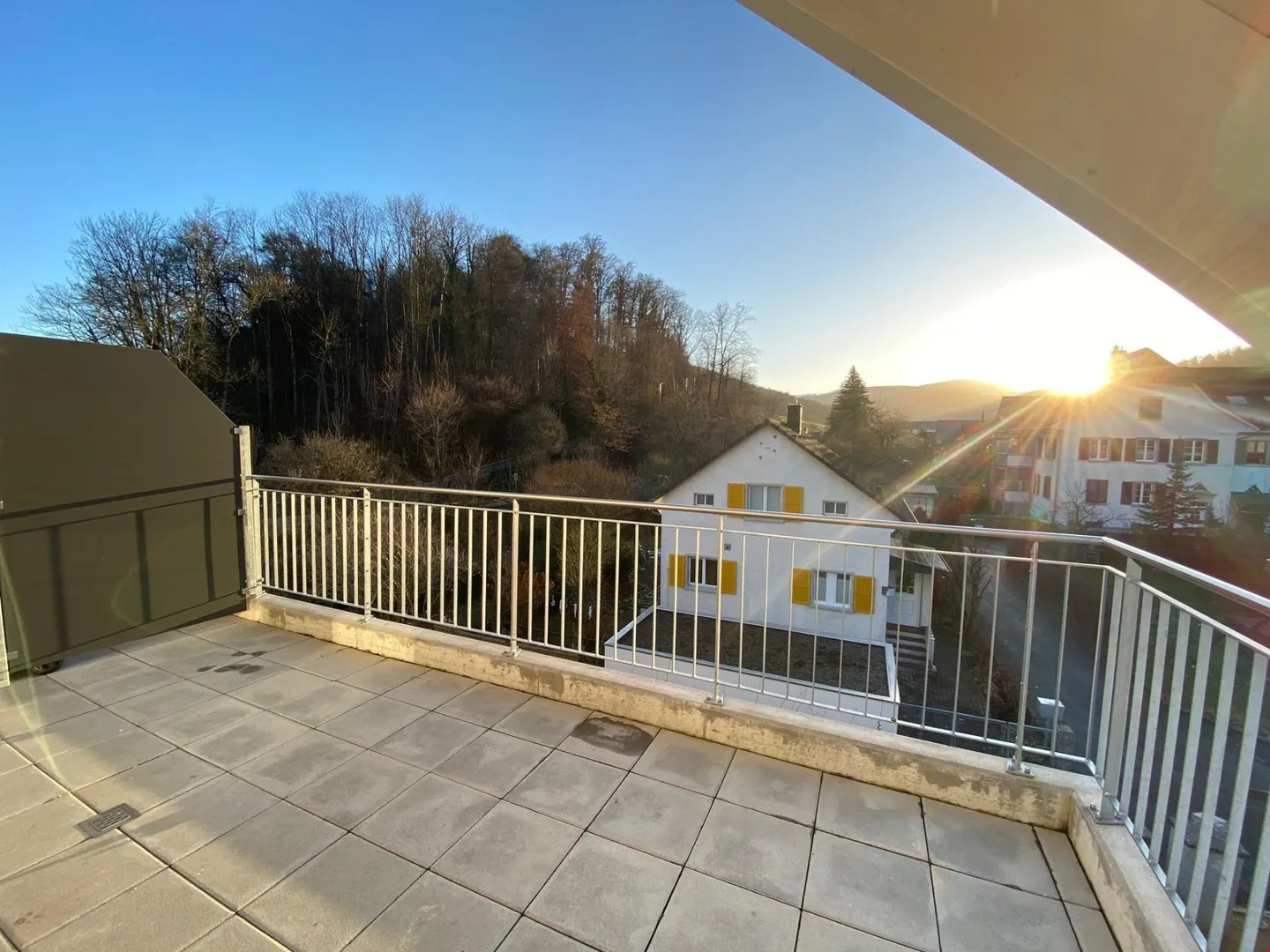 Moderno appartamento duplex di 4,5 locali con grande balcone - Foto 7 di 13