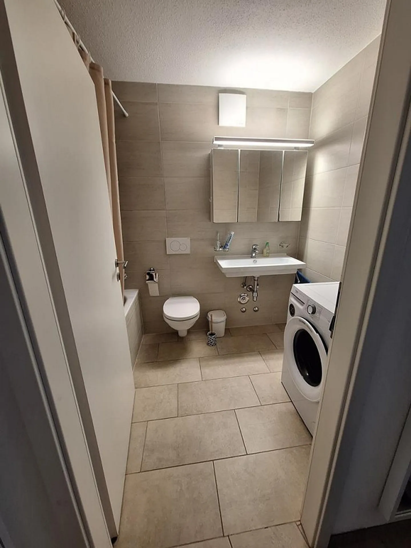 ROCHE (VD) - BEL APPARTEMENT 2.5 PIECES AU REZ - Foto 5 di 6