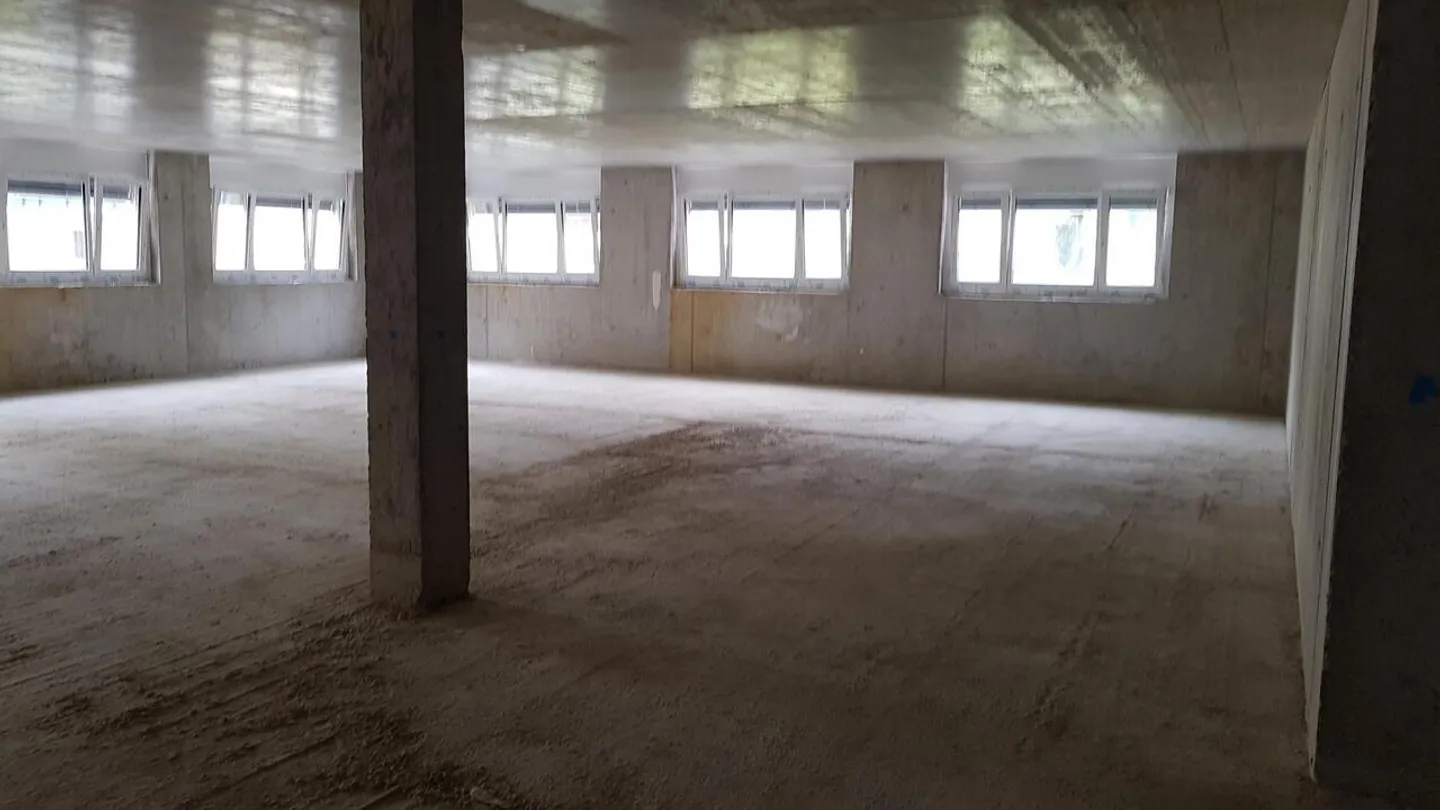 Espace commercial polyvalent à Flums - Photo 4 sur 8