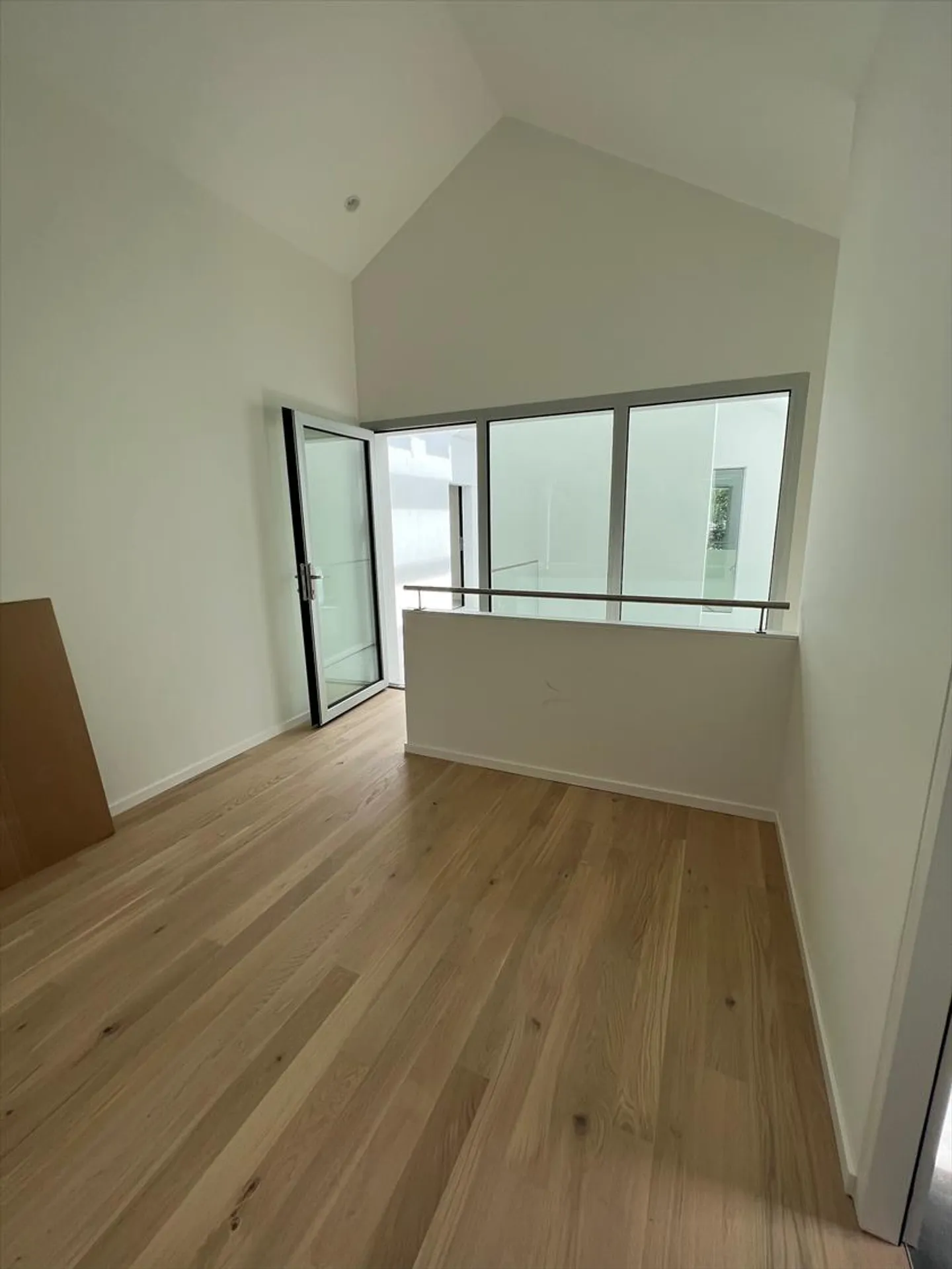 New high-end construction, magnificent 5.5-room duplex apartment - Photo 8 of 13