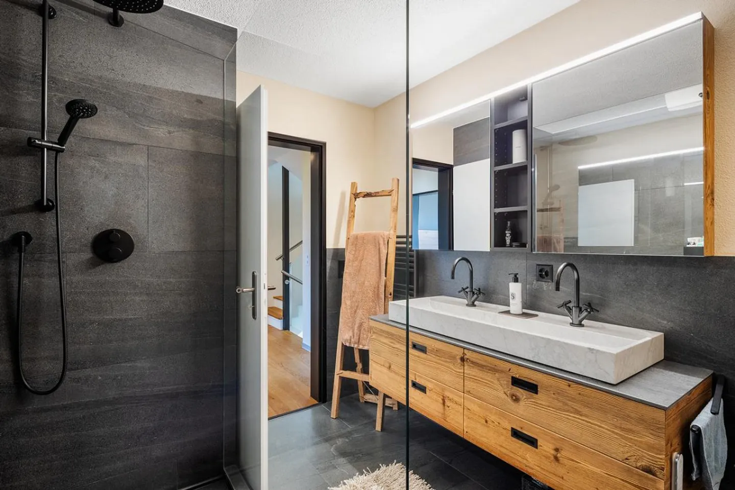 Solara | SZ - Foto 7 von 9