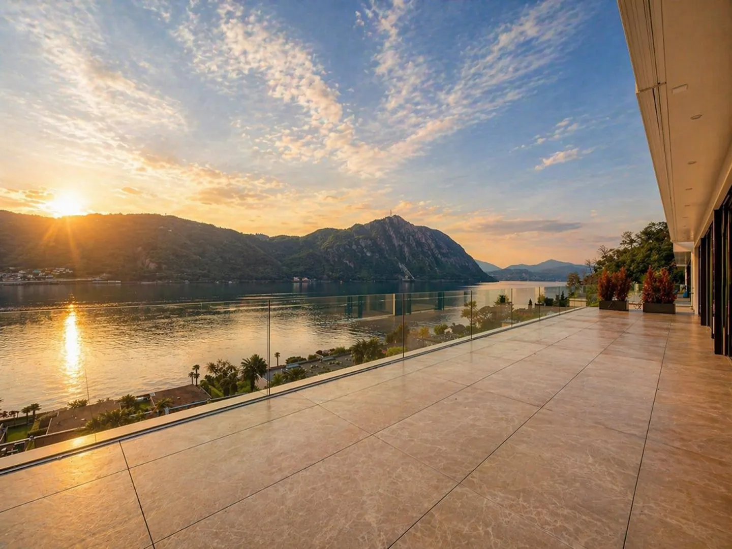 Ampio attico con vista lago - Foto 14 di 15