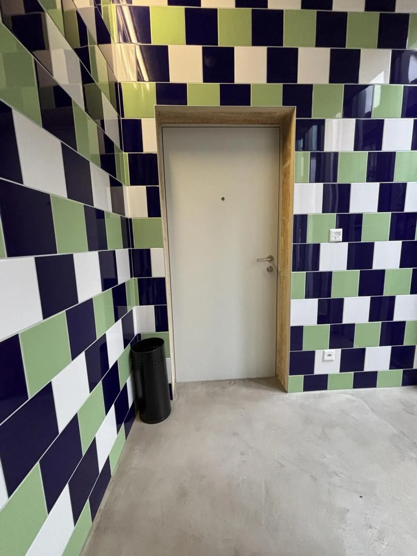 Office 3 rooms - Photo 5 of 9