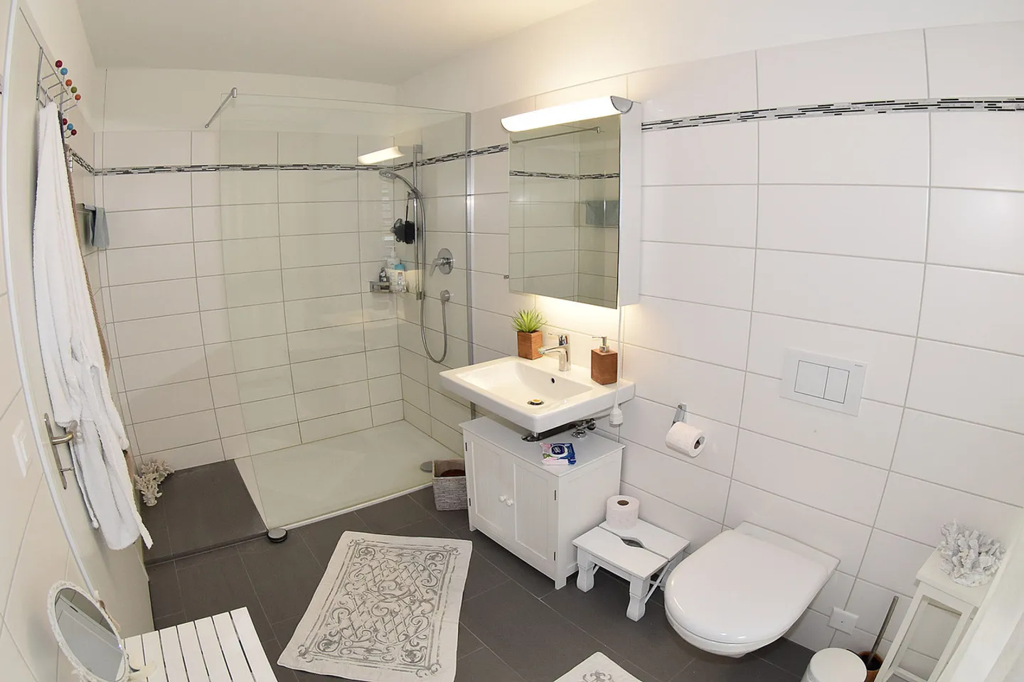 TOP OFFER in popular Niederweningen - Photo 8 of 12