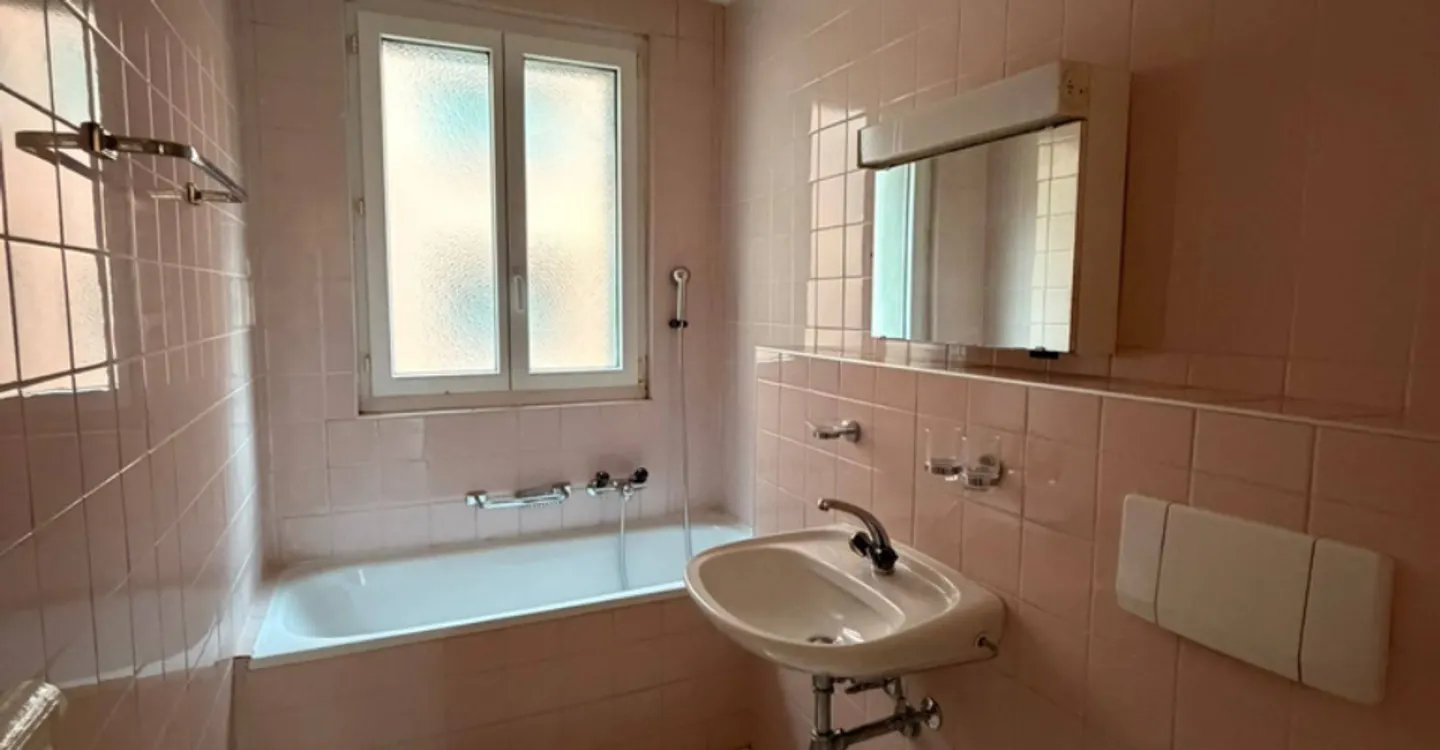Beautiful 3-room apartment on the 3rd floor in the heart of Lausanne - Photo 7 of 7
