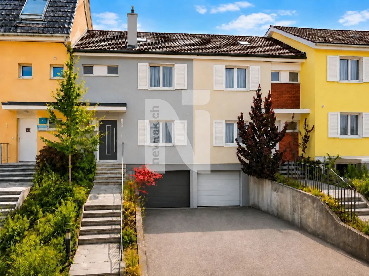 Familienfreundliches modernes Haus - Foto 1 von 13