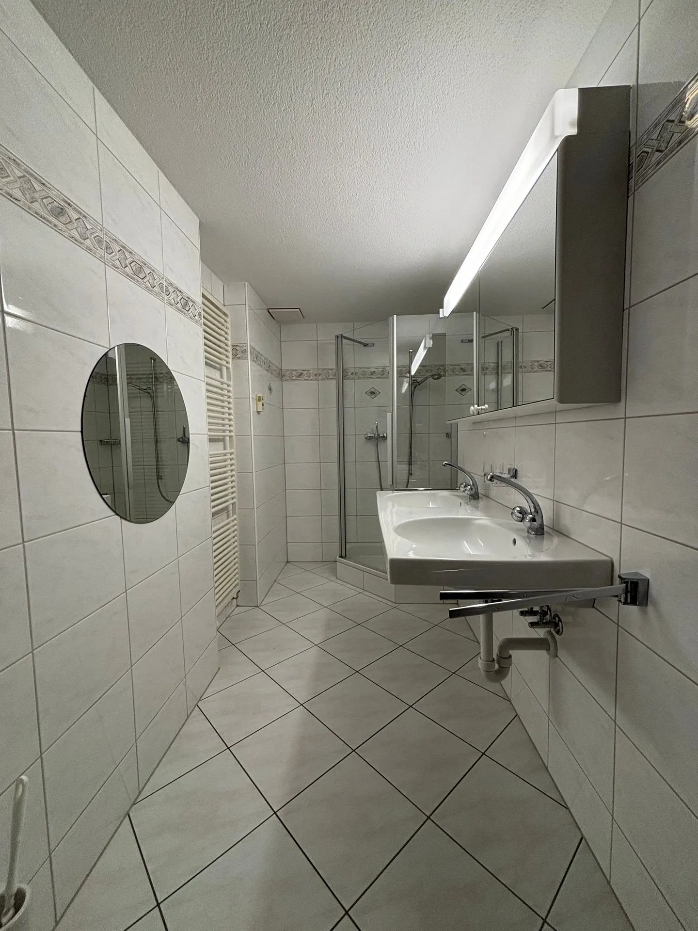 Charming 3.5-room apartment with balcony and fireplace in Beromünster - Photo 7 of 7
