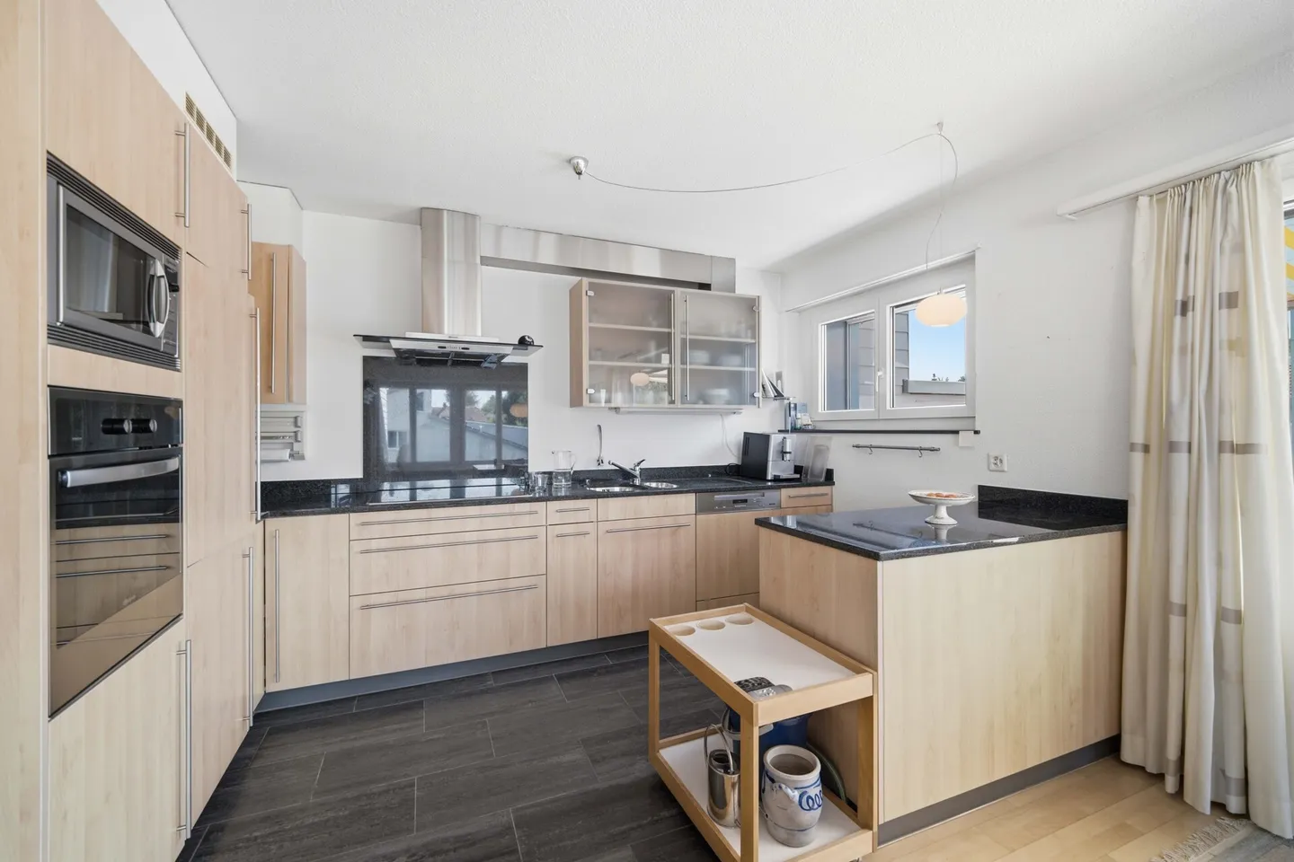 Condo for sale in Kreuzlingen, Switzerland - Photo 2 of 5