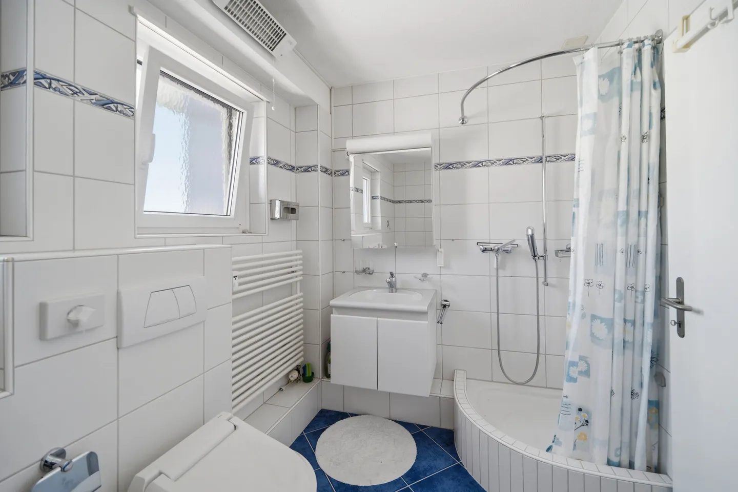 Condo for sale in Kreuzlingen, Switzerland - Photo 5 of 5