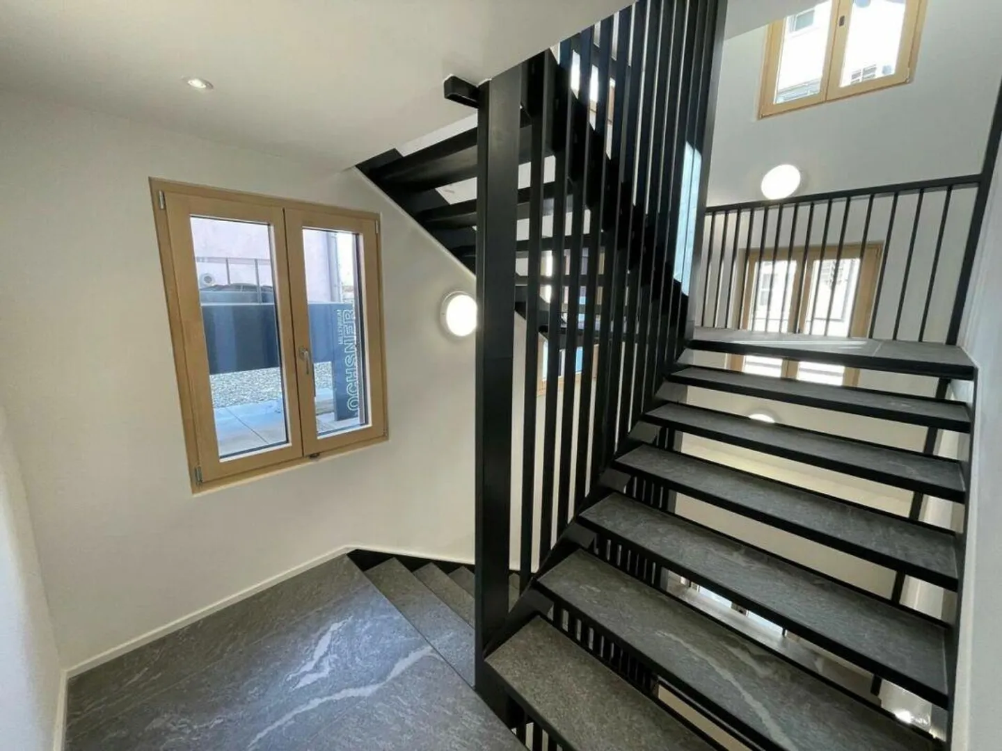 Schiers - 3.5-room maisonette apartment in a central location - Photo 3 of 6