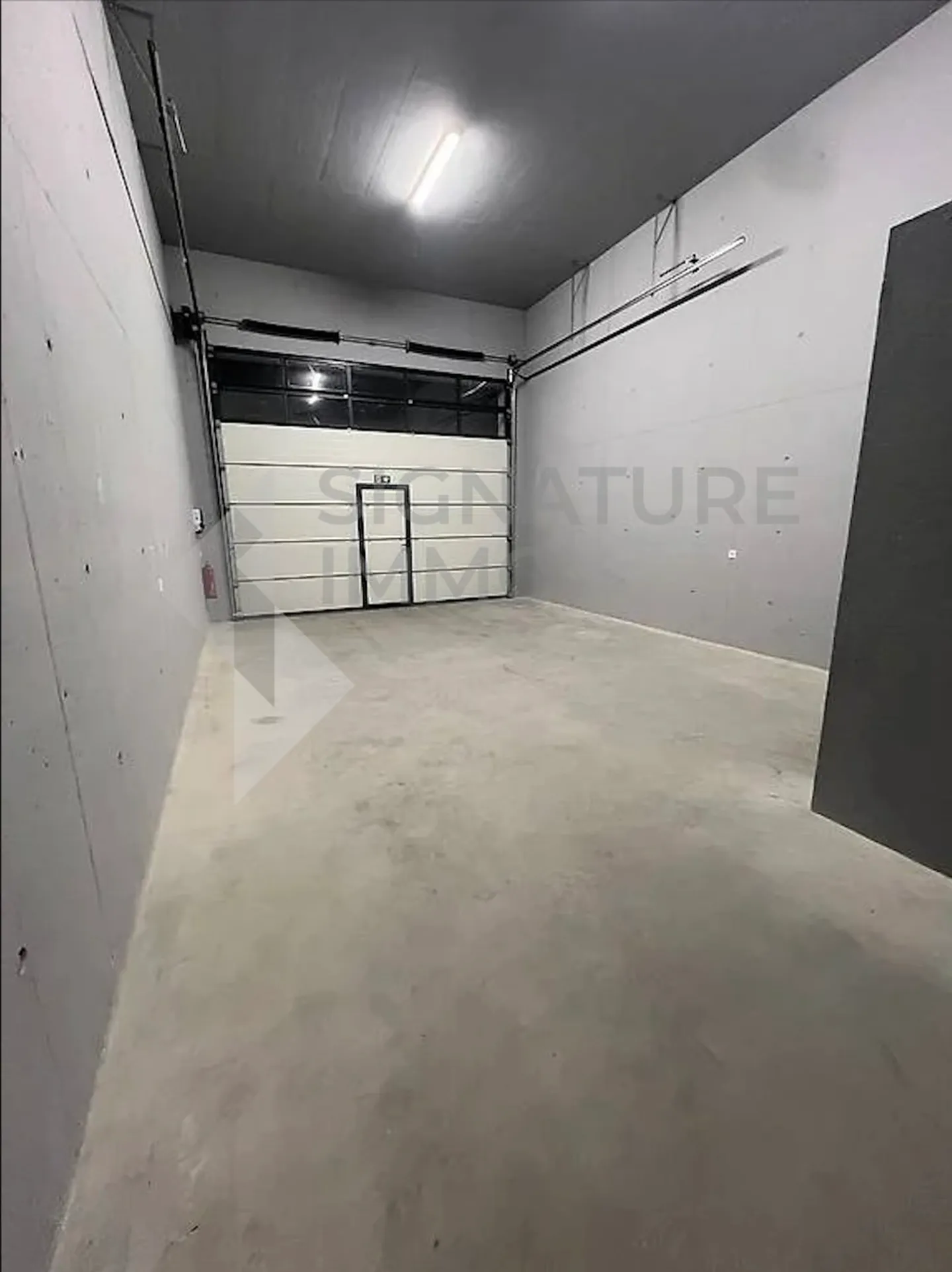 Box moderno e funzionale - Accesso facile, immediatamente disponibile - Foto 4 di 6