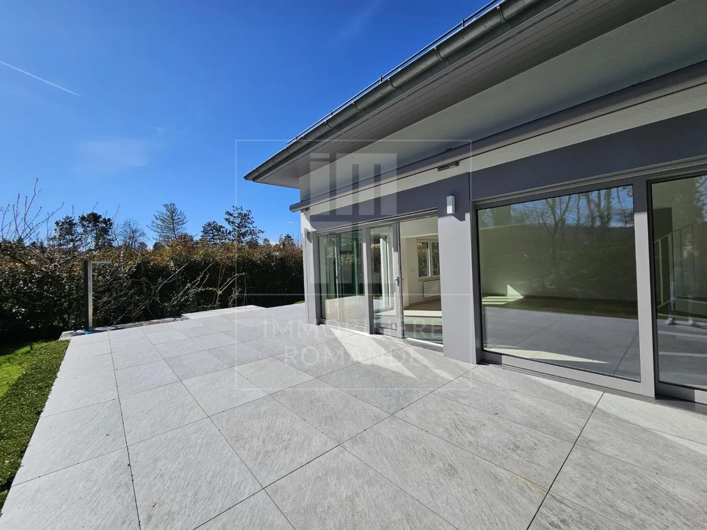 10-Zimmer-Haus - Foto 3 von 7