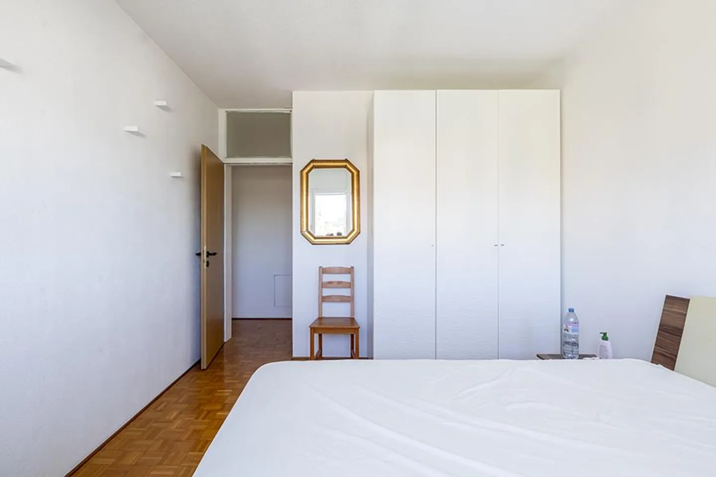 APPARTEMENT MEUBLE 3.5 PIECES CONFORTABLE A BALERNA - Photo 9 sur 11