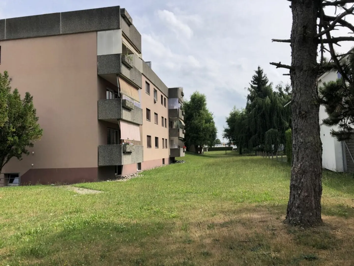 Appartamento Moderno in Zona Tranquilla - Foto 6 di 7