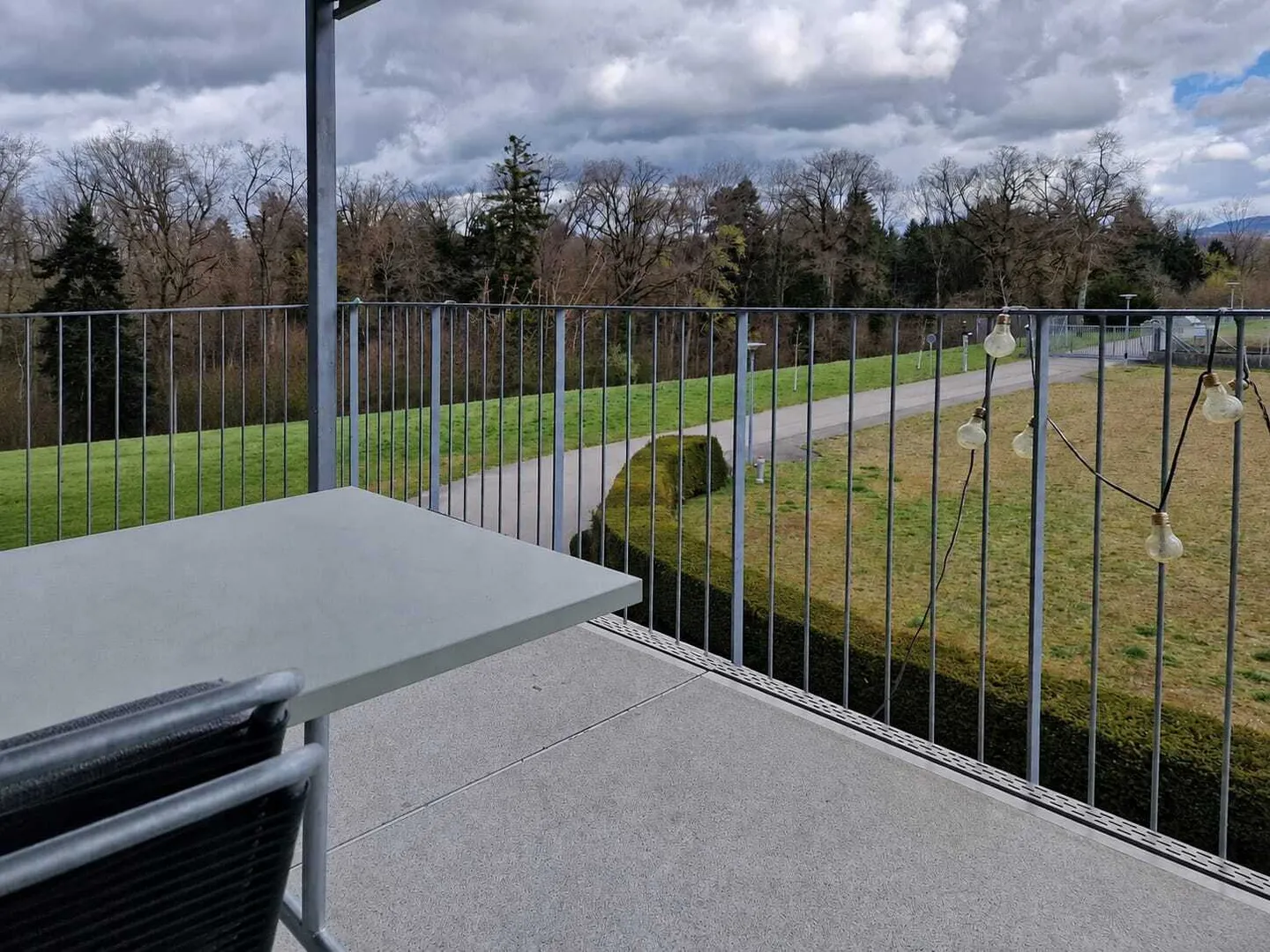 Family-Friendly Apartment in Bern - Photo 4 of 10