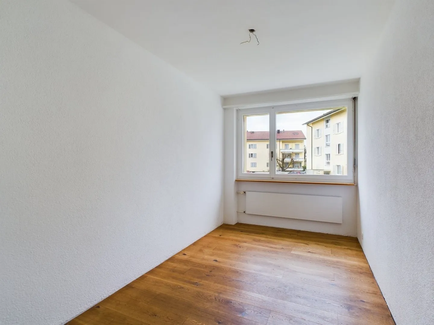 Idylle familiale au cœur du village - Photo 6 sur 9