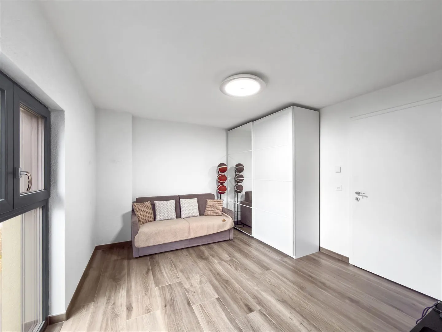 Duplex 4,5 Zimmer - Foto 4 von 13