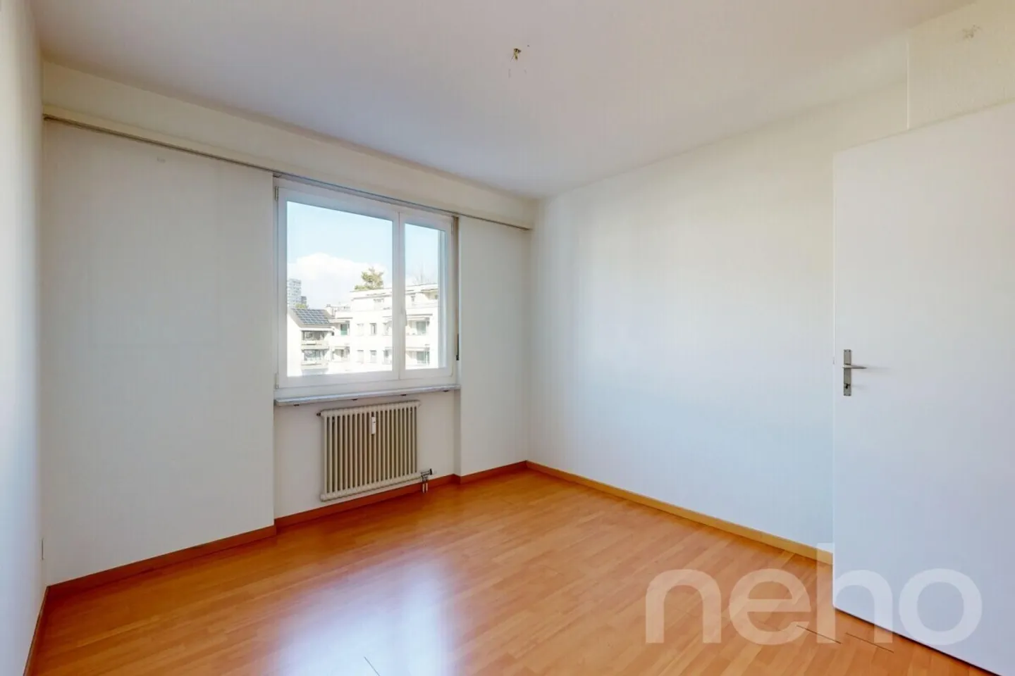 Appartement lumineux de 4,5 pièces avec ascenseur et balcon - Photo 7 sur 12
