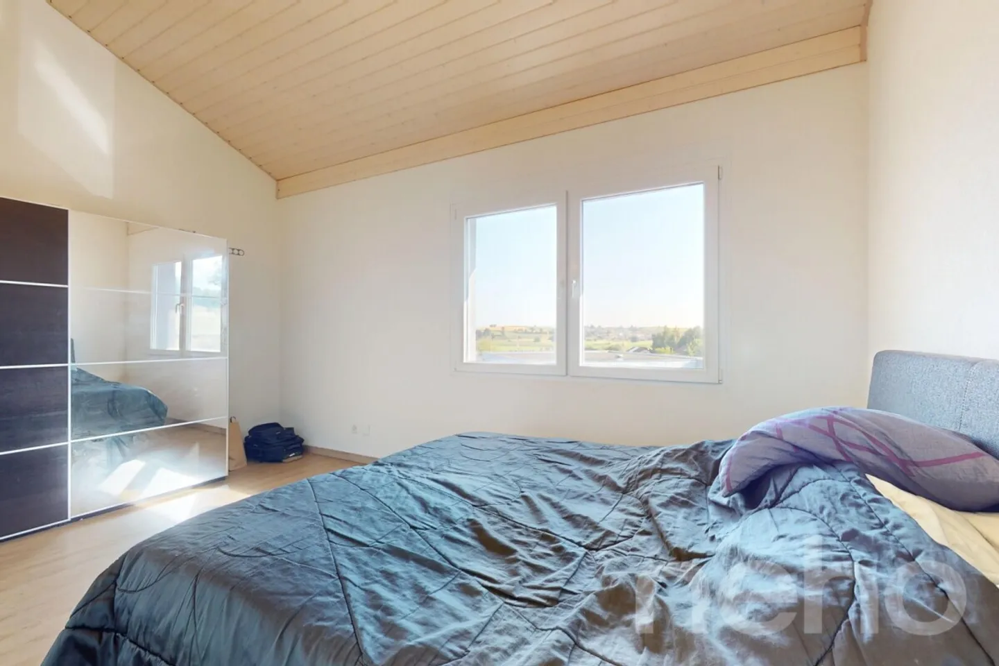 Stepped house for sale - Photo 7 of 11