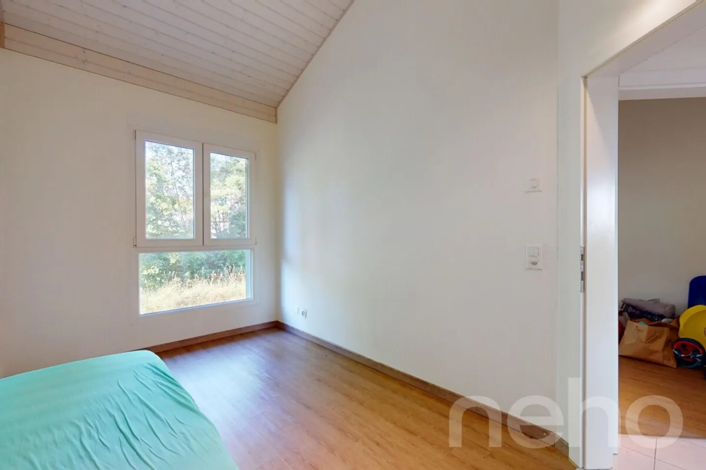 Stepped house for sale - Photo 8 of 11