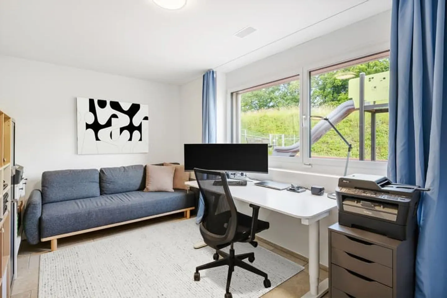 Apartment for rent - Photo 3 of 9