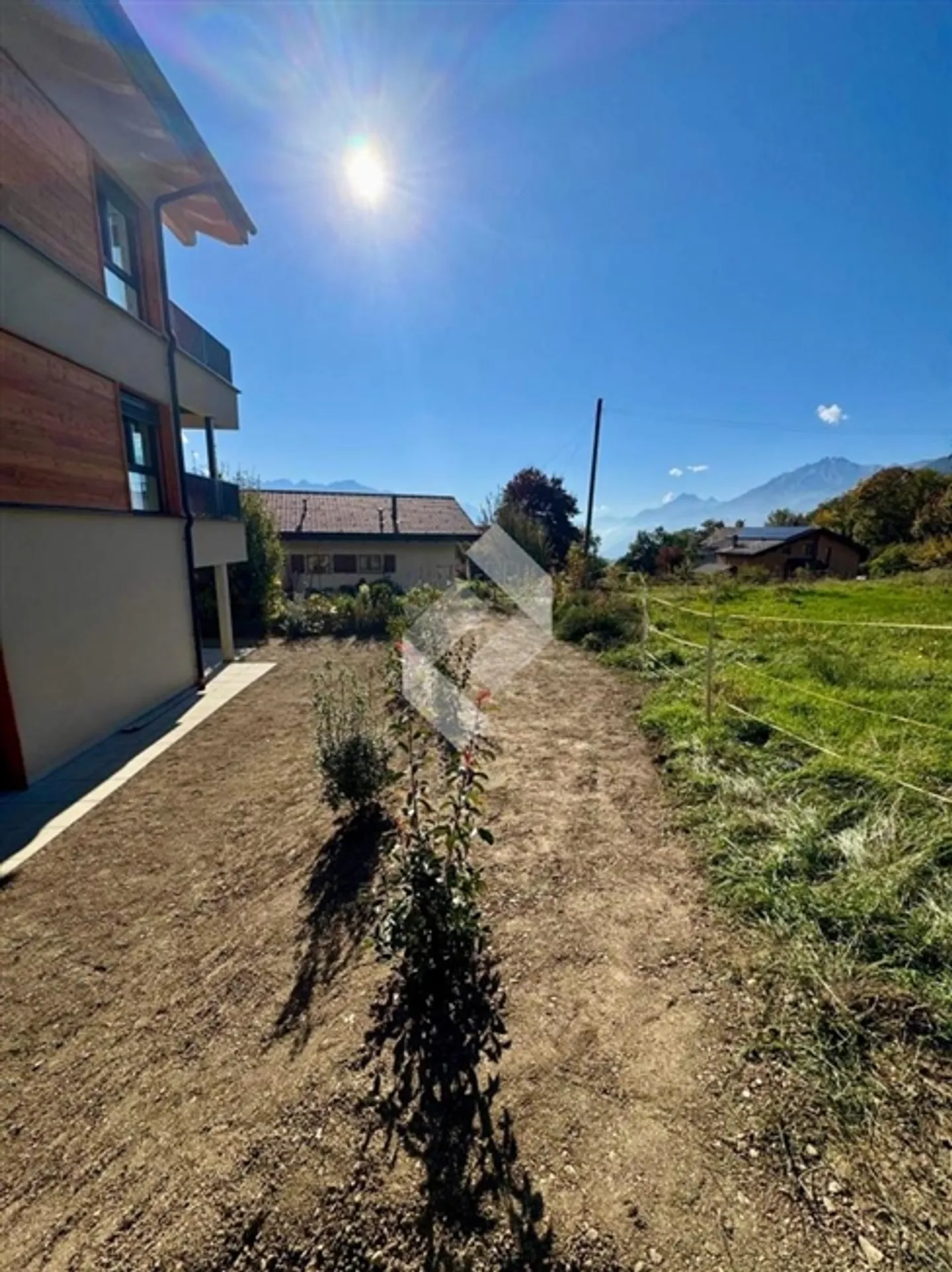 Dans le nouveau PSA, joli niveau de jardin - Photo 2 sur 13