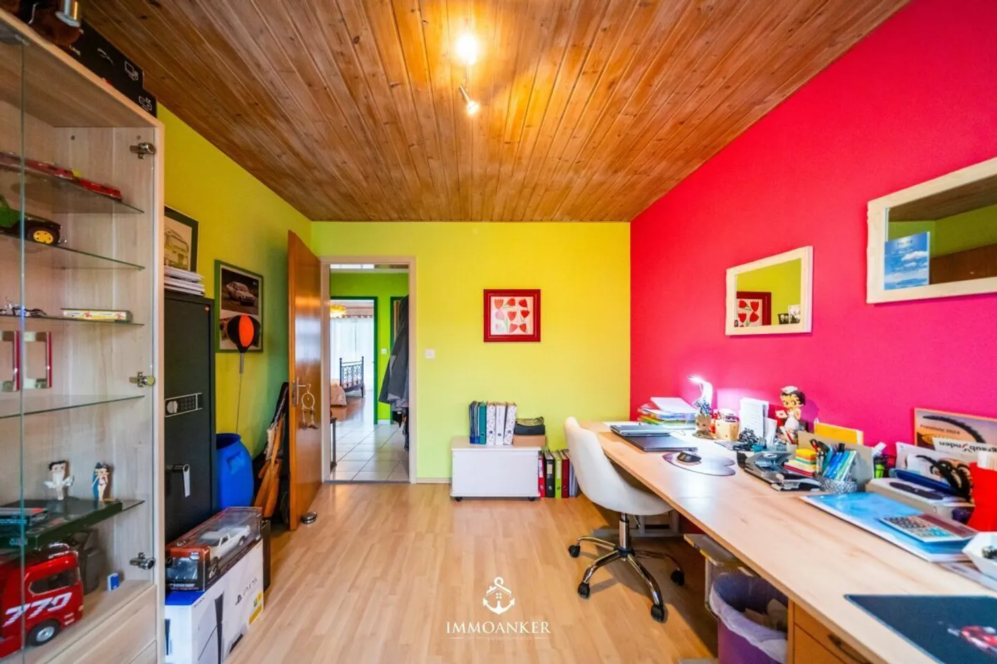 Maison individuelle de 6,5 pièces modernisée avec beaucoup d'espace extérieur à Niederbipp - Photo 4 sur 13