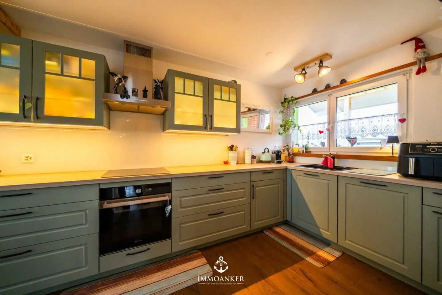 Maison individuelle de 6,5 pièces modernisée avec beaucoup d'espace extérieur à Niederbipp - Photo 3 sur 13