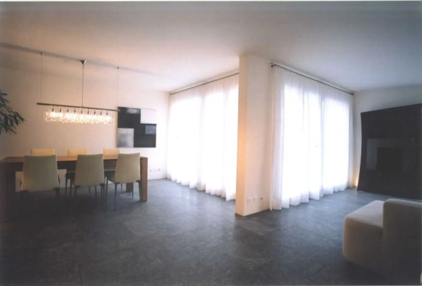 Exclusive 3.5-Room Terrace House - Photo 2 of 5