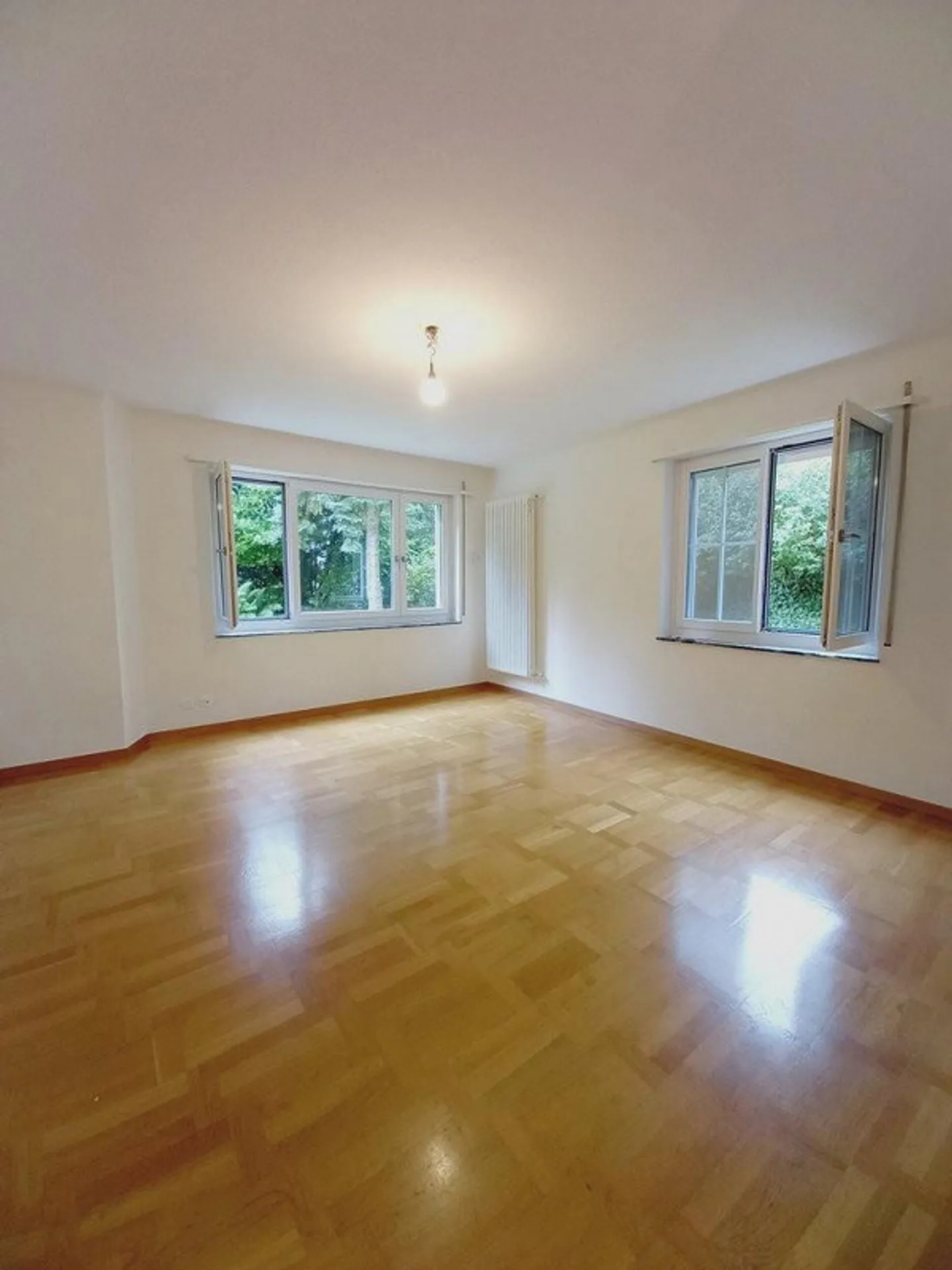 Living on the Zürichberg - Photo 3 of 4