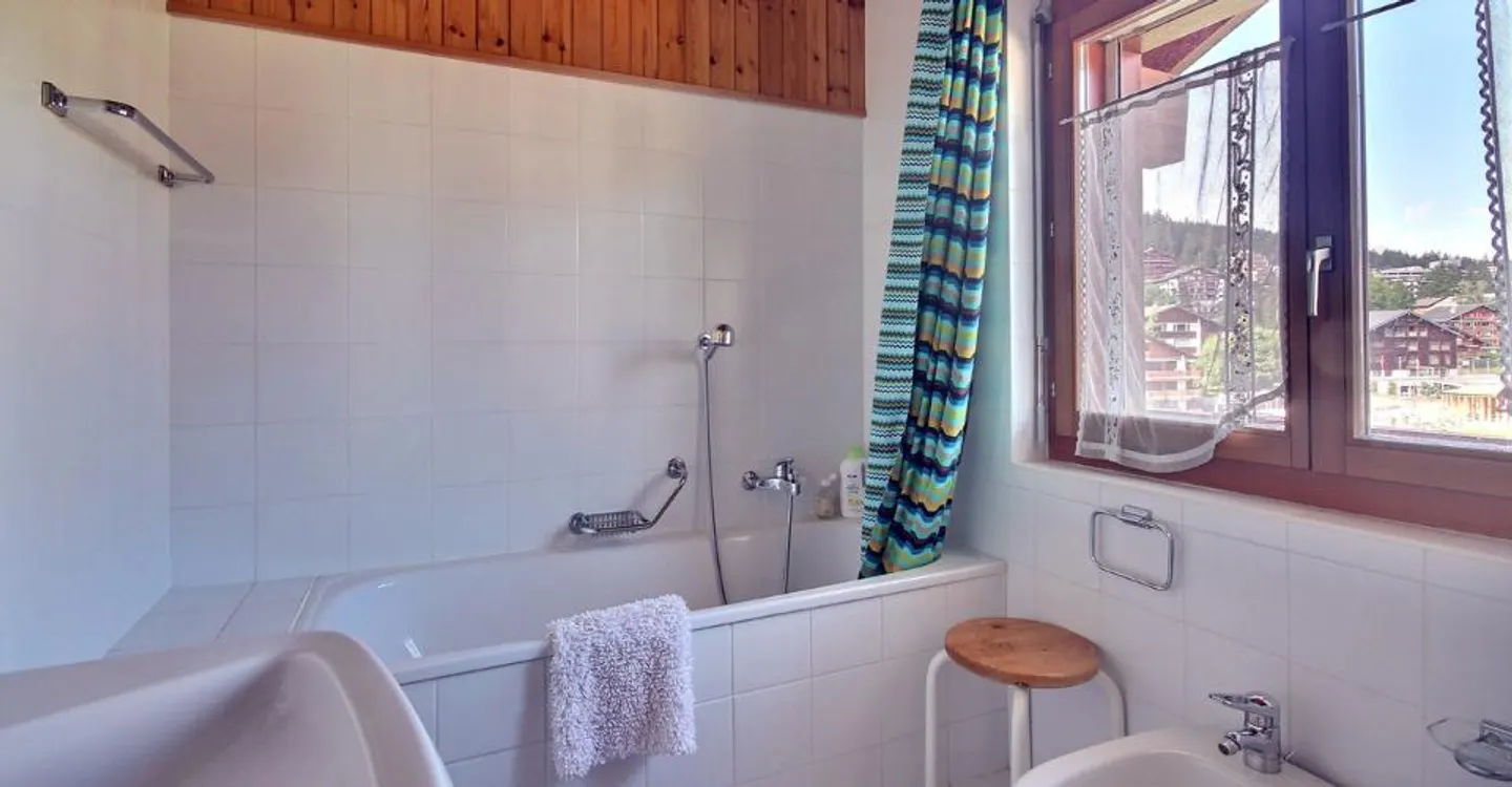 Appartement Duplex Luxueux à Crans - Photo 12 sur 13