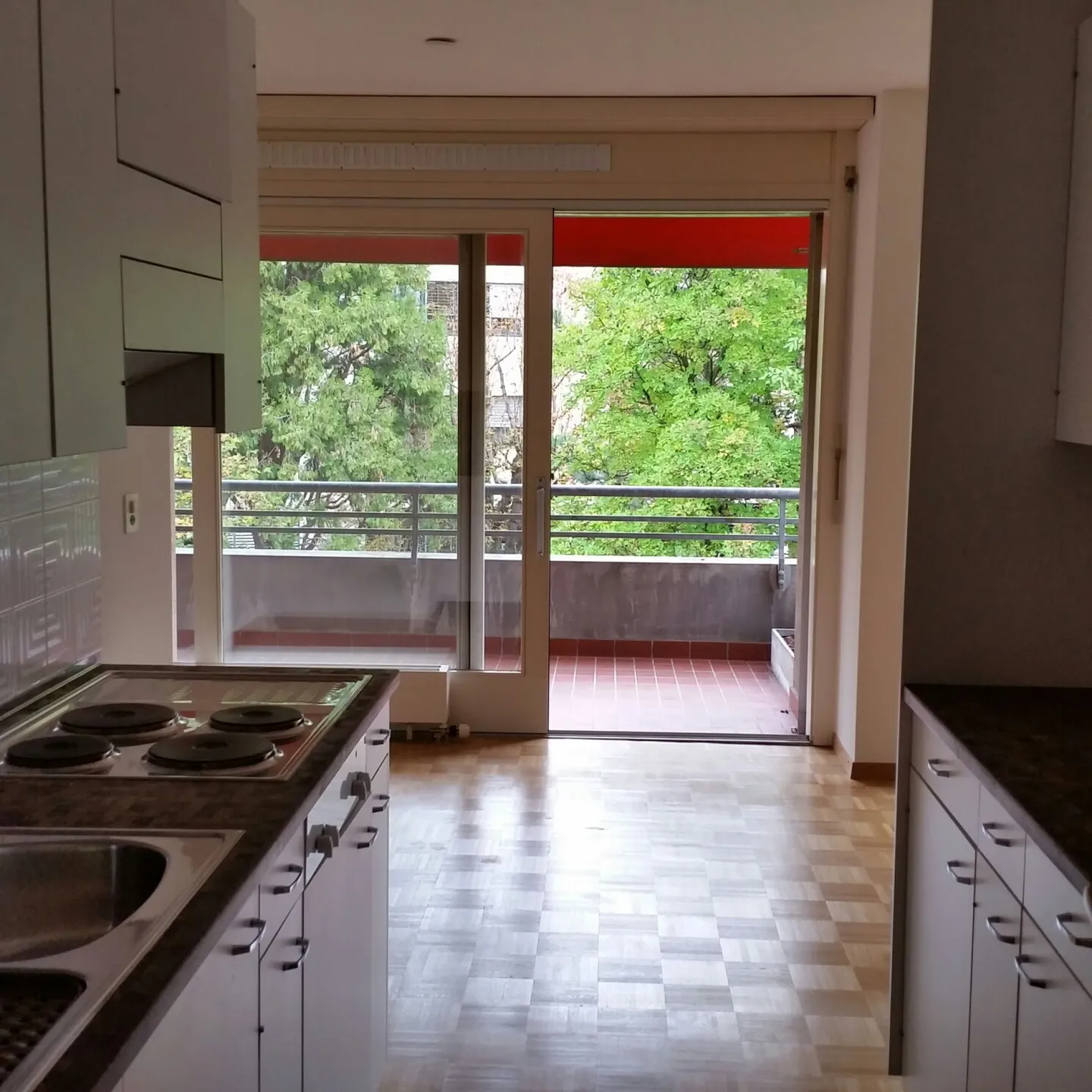 Appartement 3.5 pièces à louer dans un emplacement central - Photo 3 sur 10