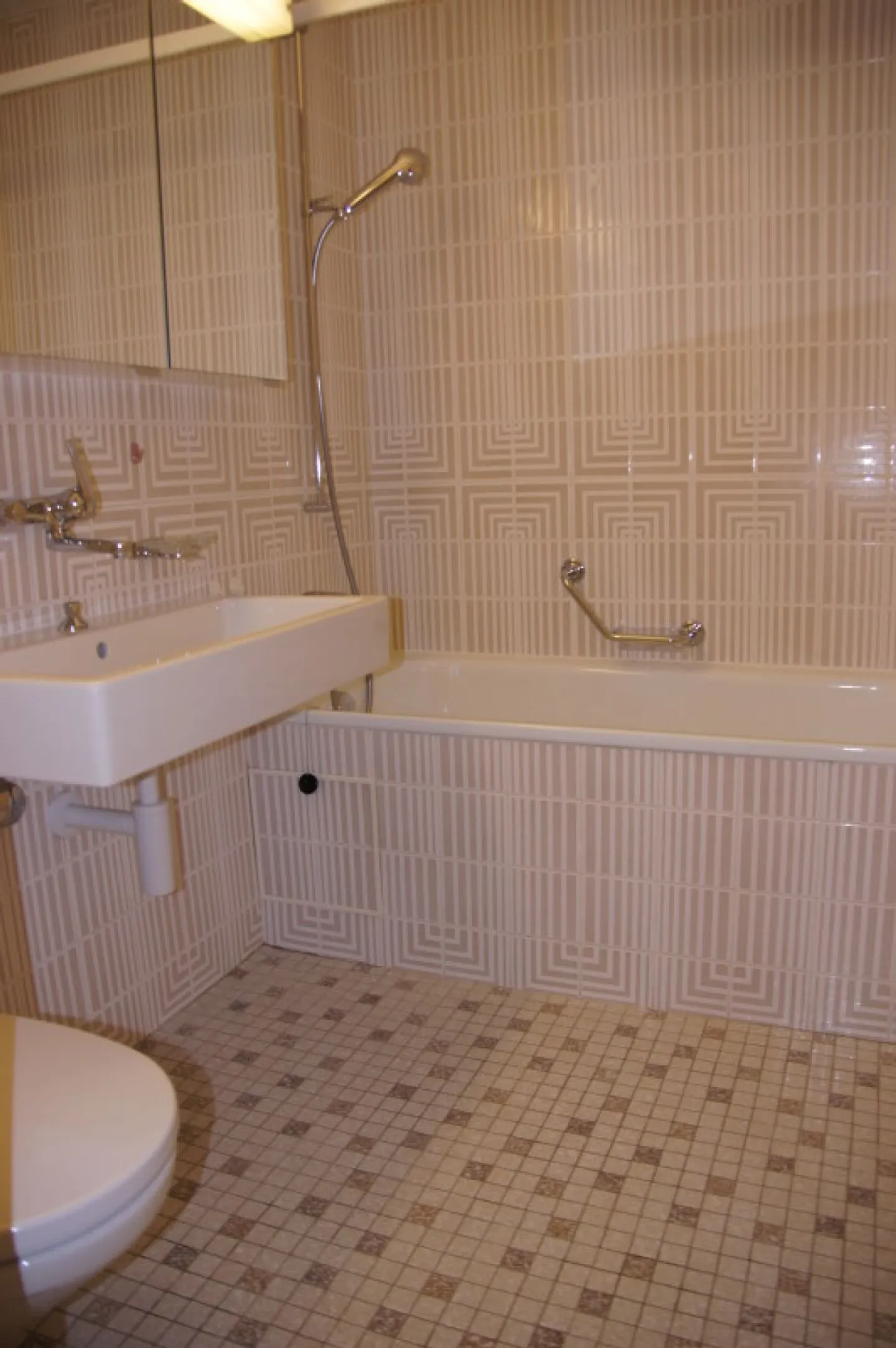 Appartement 3.5 pièces à louer dans un emplacement central - Photo 9 sur 10