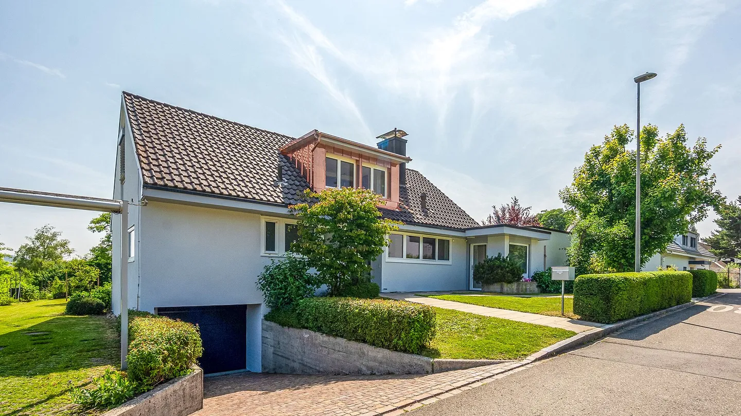Vivere esclusivo a Wiesendangen: la tua casa unifamiliare nel verde. - Foto 3 di 18