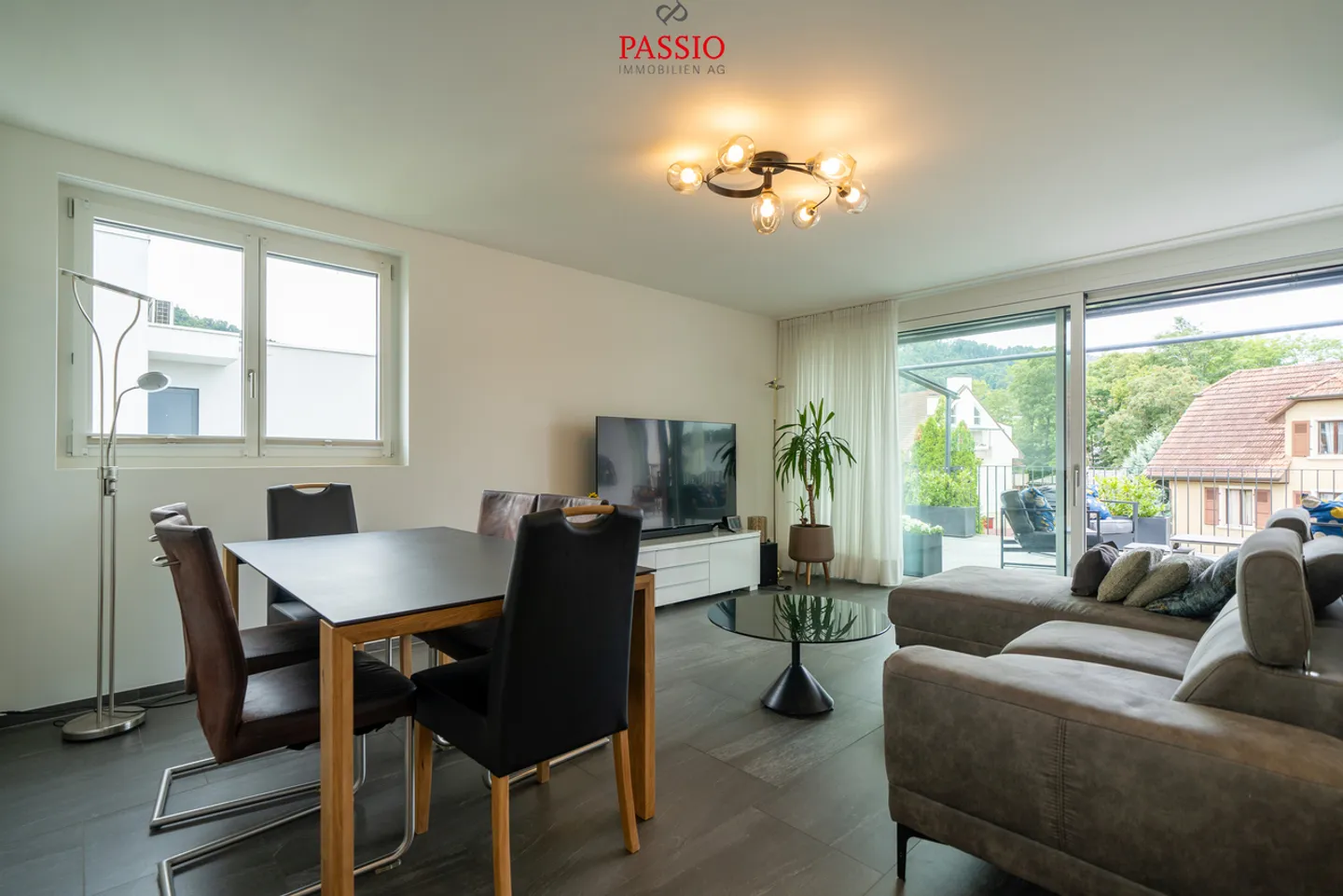 Rêve de penthouse de 4,5 pièces avec grande terrasse - Photo 4 sur 25