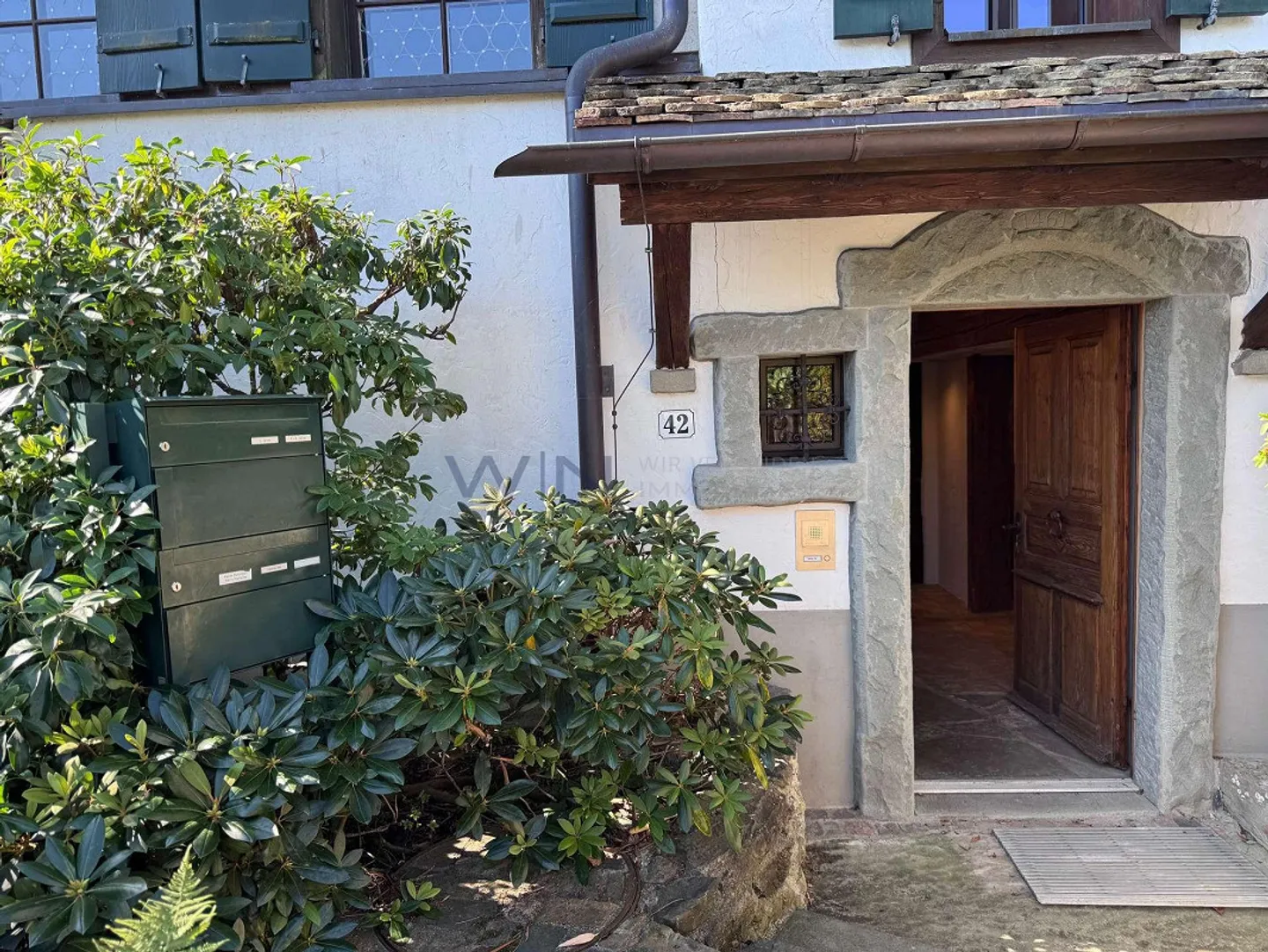 Historischer Glanz am ruhigen See - Photo 13 of 13